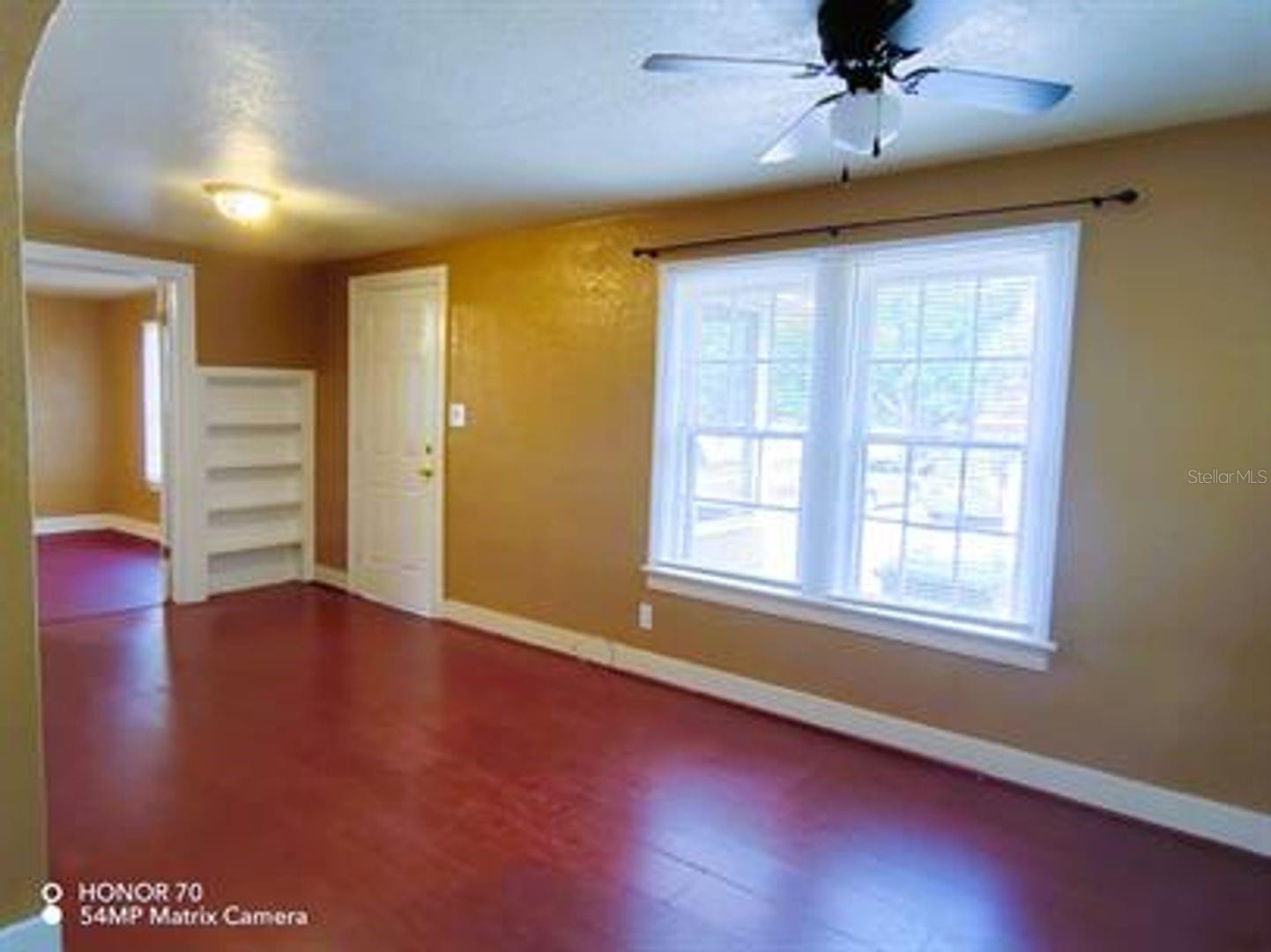 HIGHLAND PARK - Residential Lease