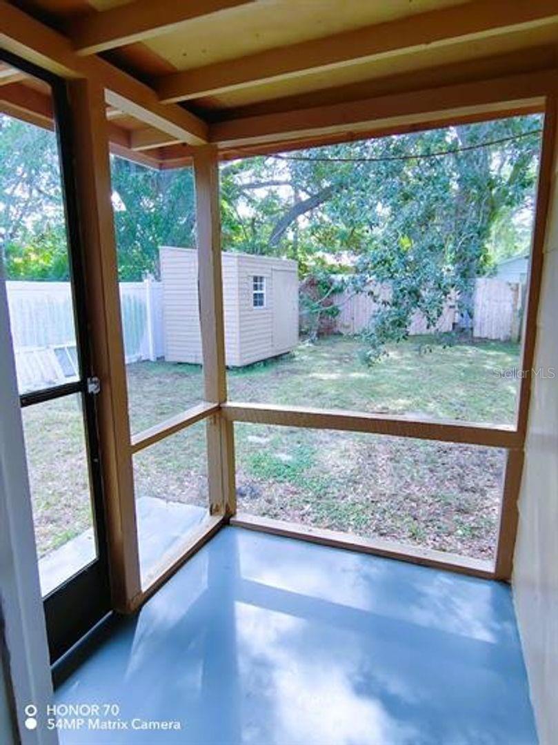 HIGHLAND PARK - Residential Lease