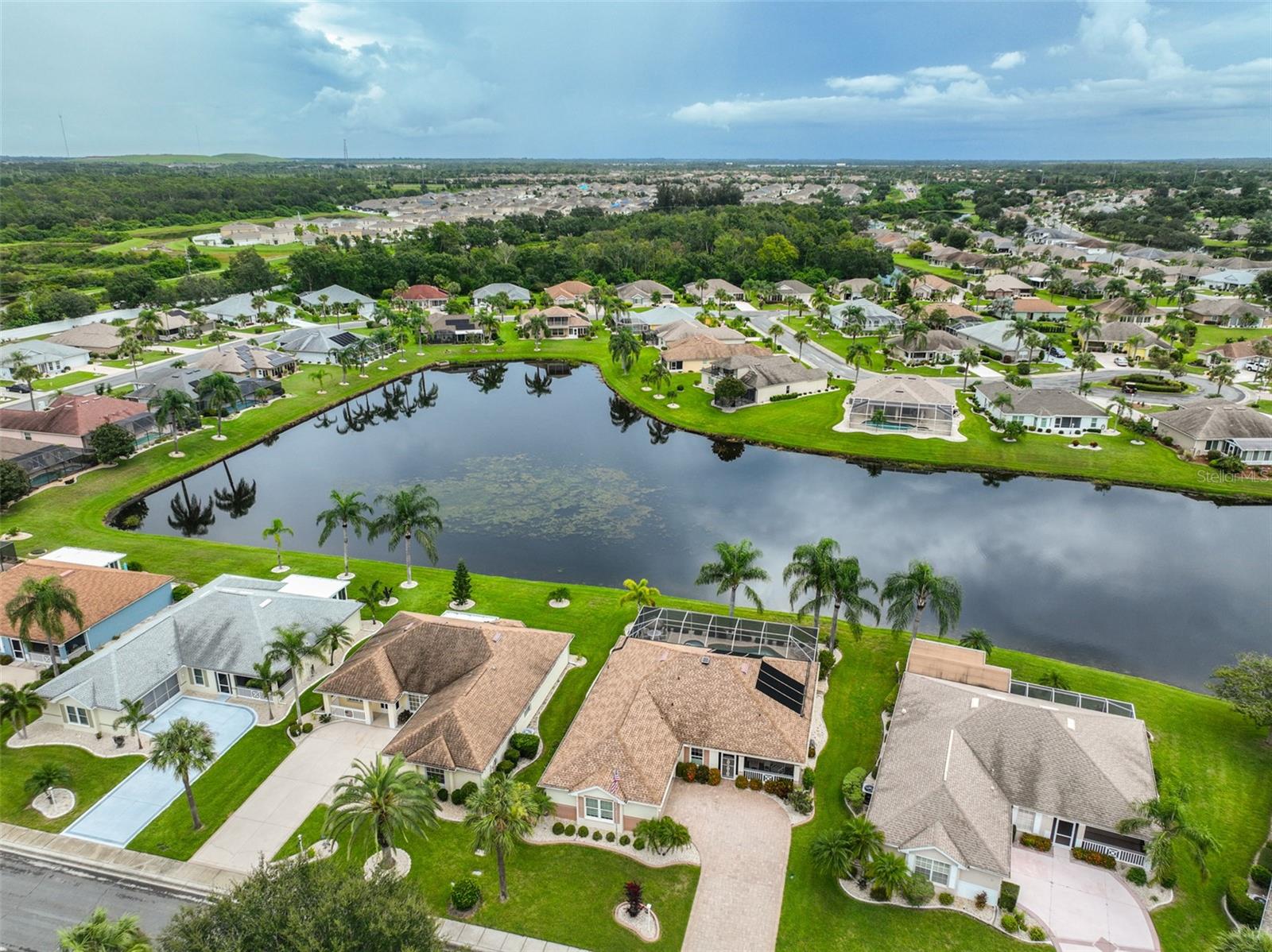 2307 EMERALD LAKE DRIVE