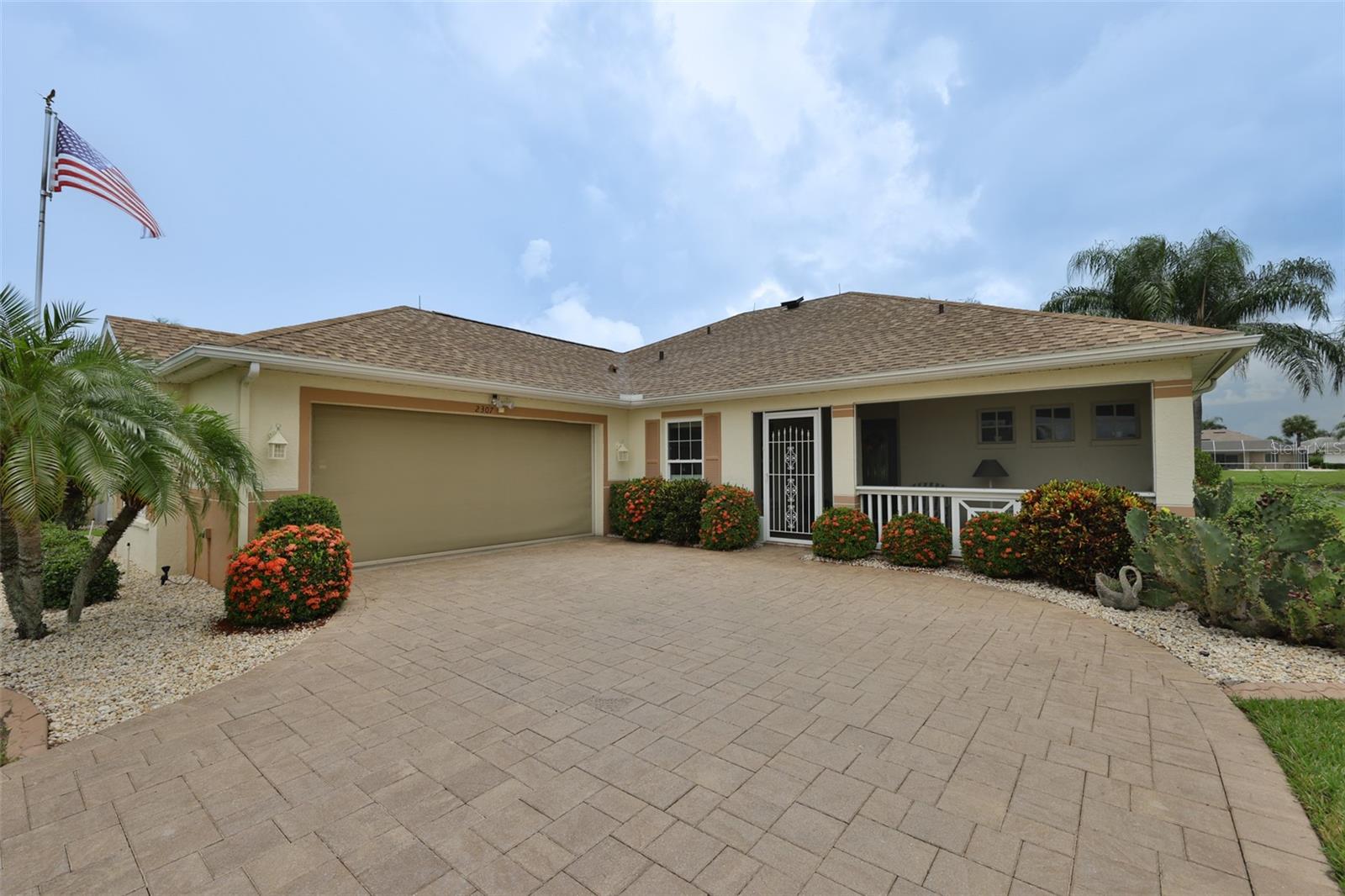 SUN CITY CENTER UNIT 158 PH - Residential