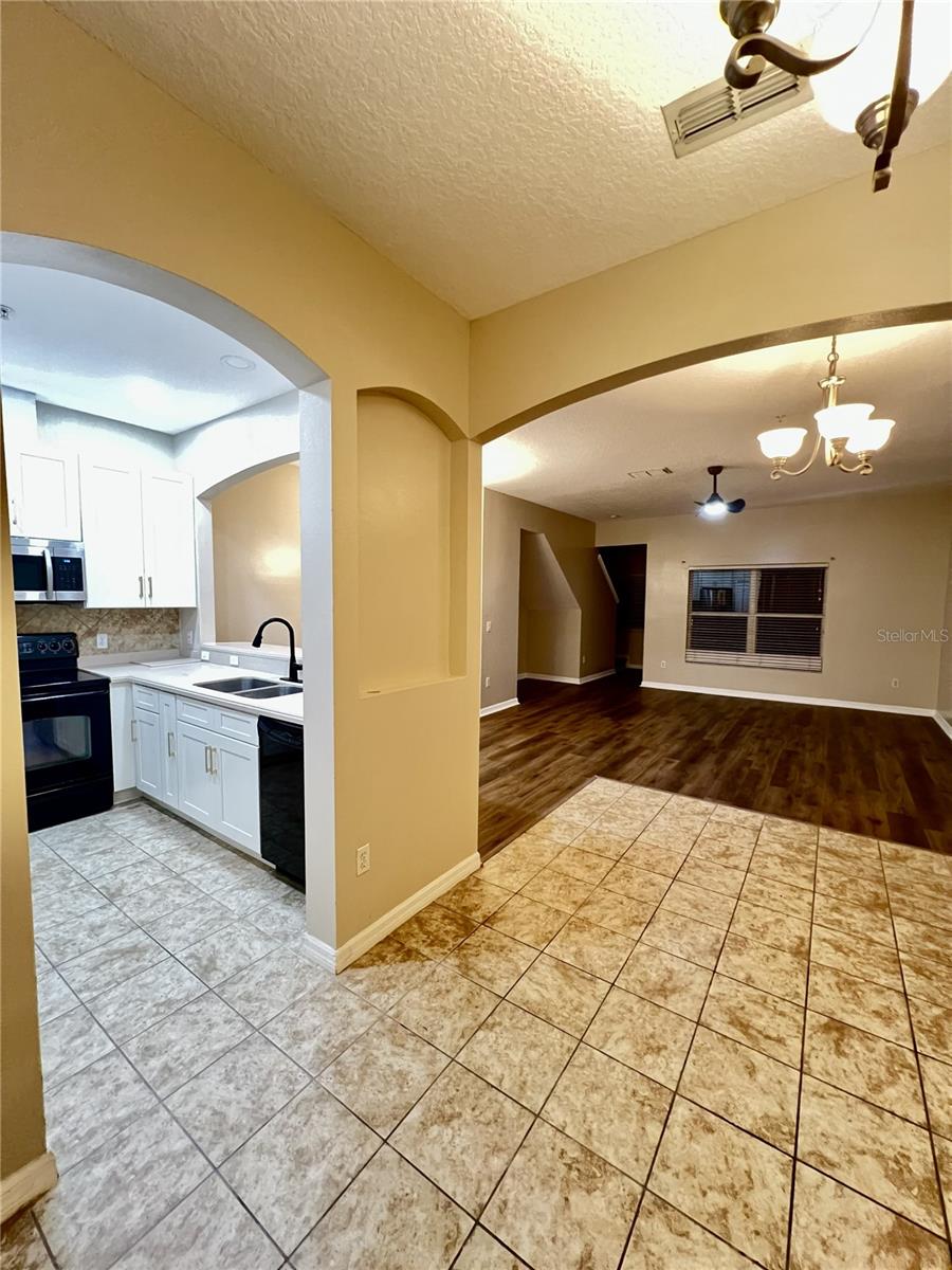 1838 SUNSET PALM DRIVE