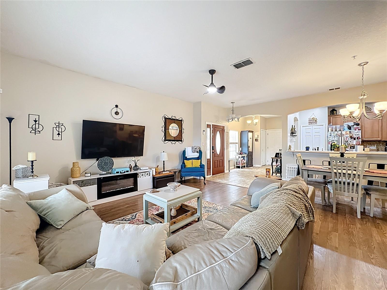 WEKIVA PARK TWNHMS - Residential