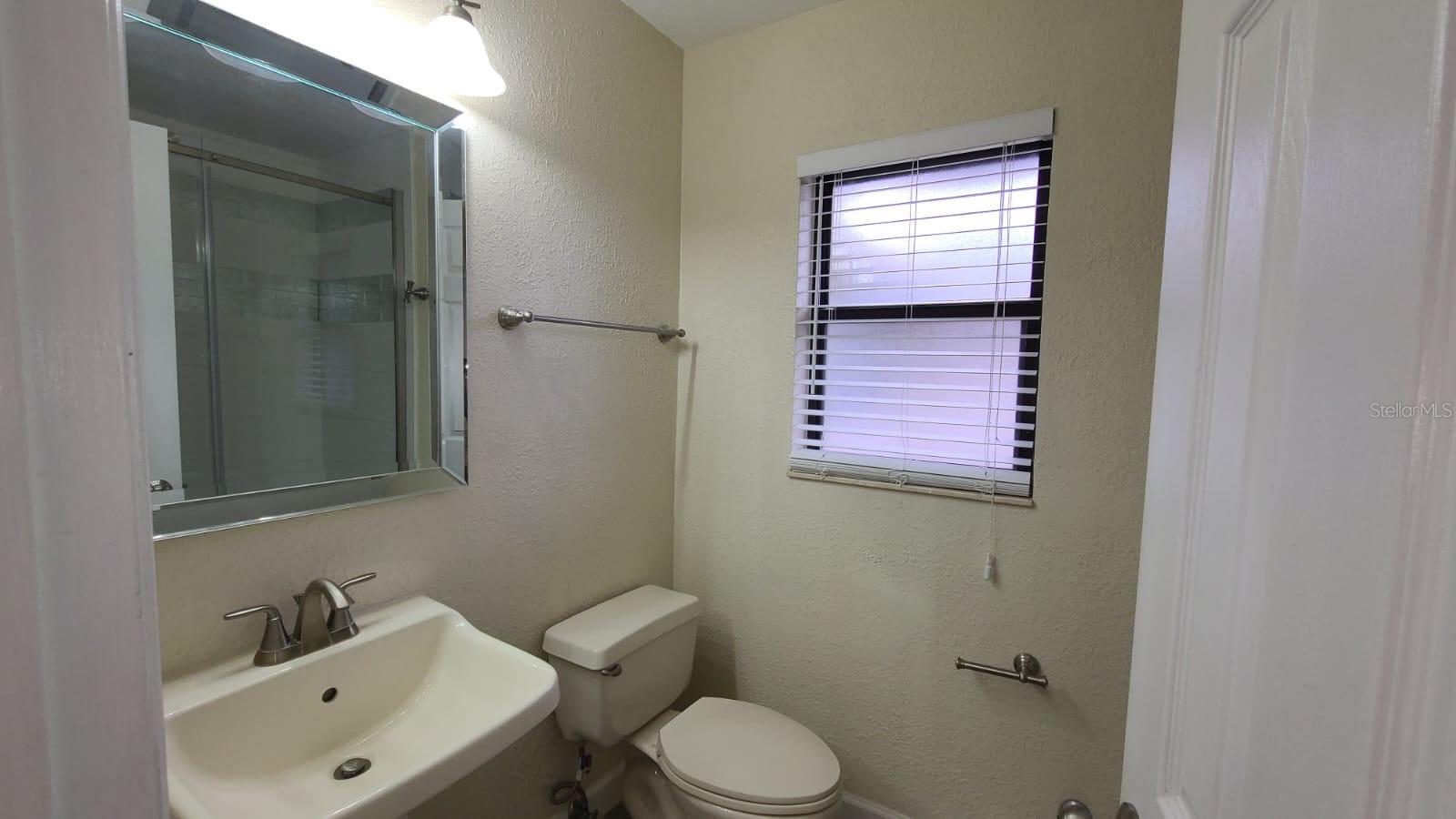 SPRING OAKS UNIT 6 - Residential Lease