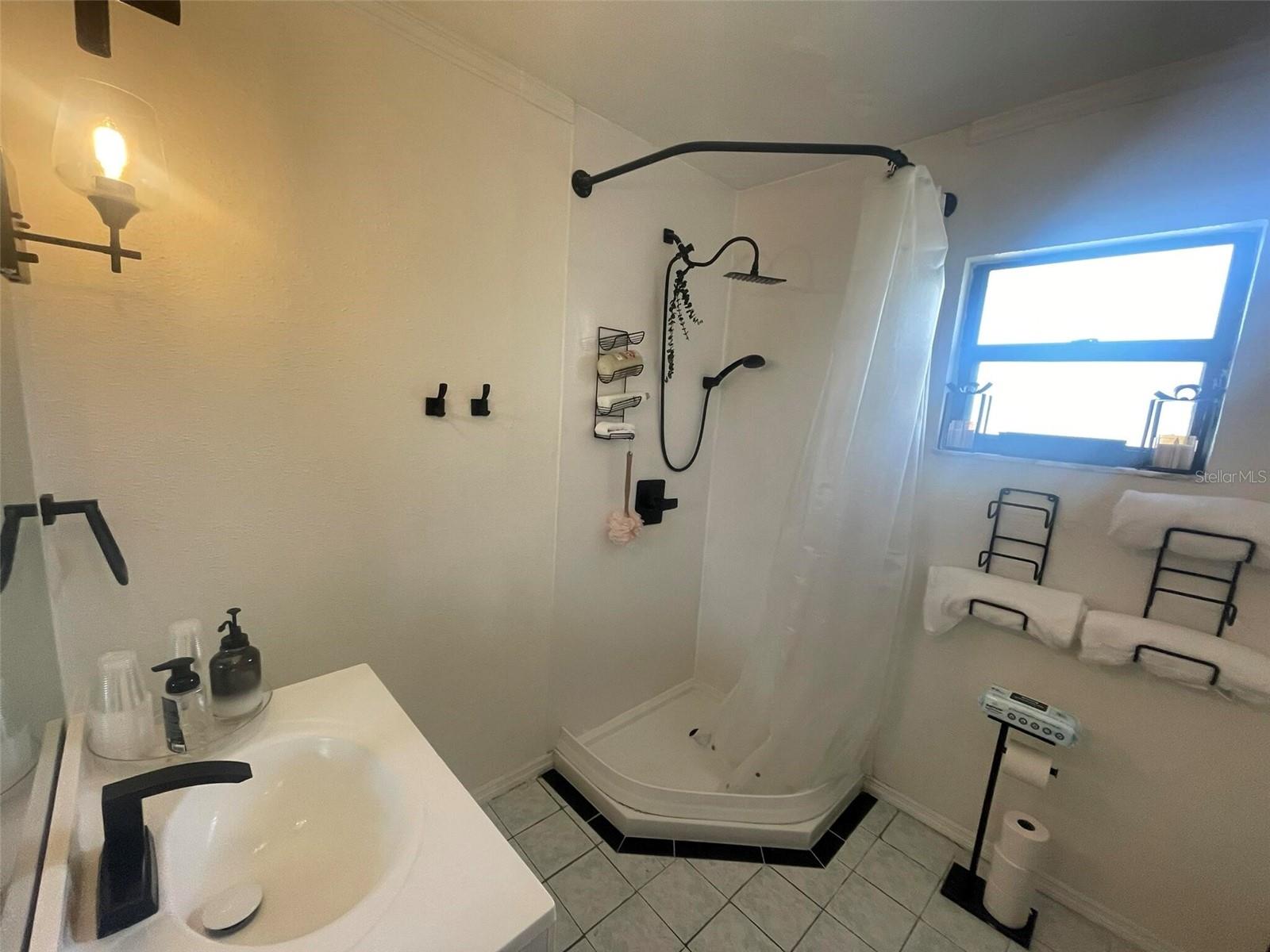 LEWIS ISLAND BAHAMA ISLES ADD - Residential