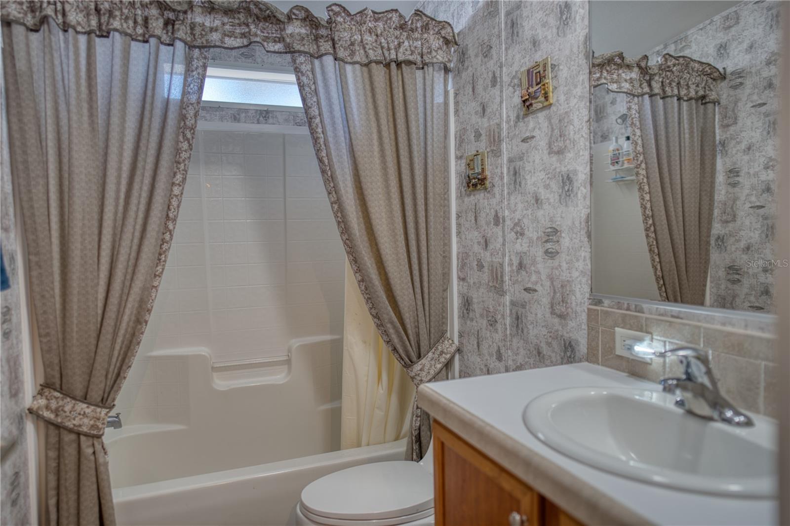 BROOKRIDGE COMM - Residential