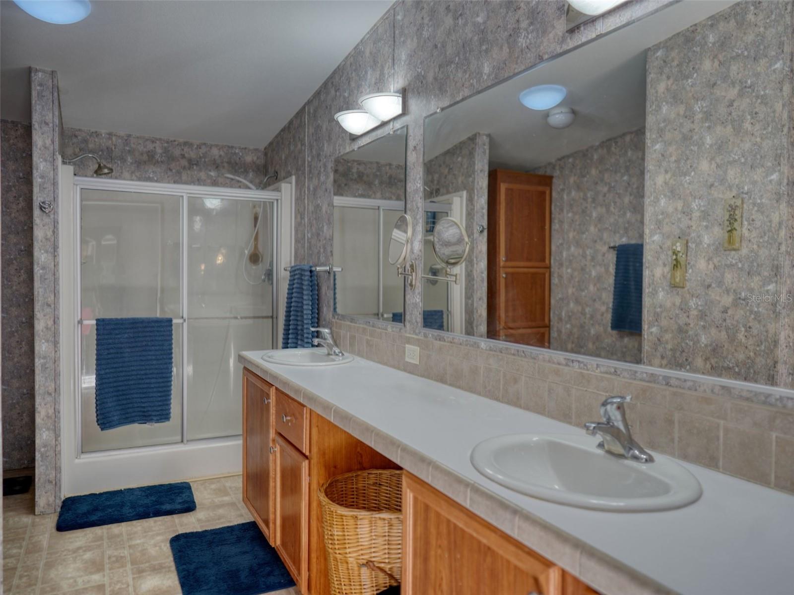 BROOKRIDGE COMM - Residential