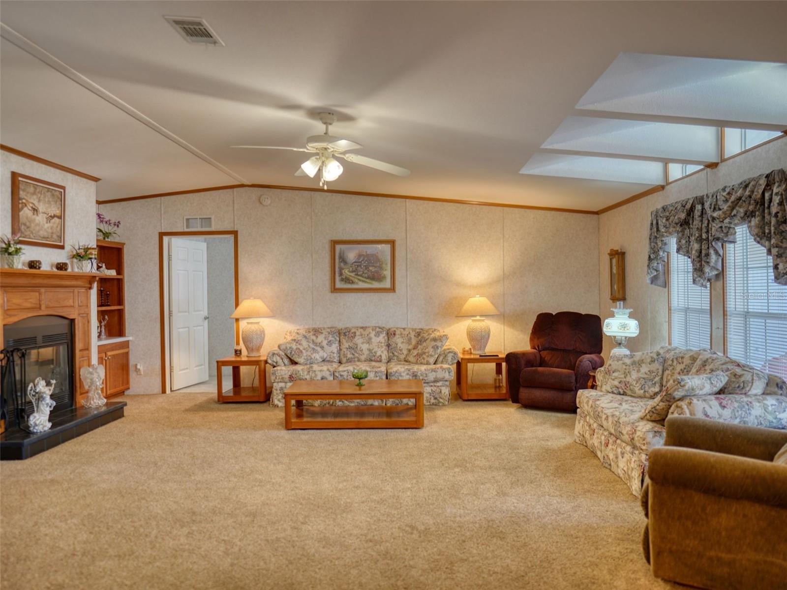 BROOKRIDGE COMM - Residential