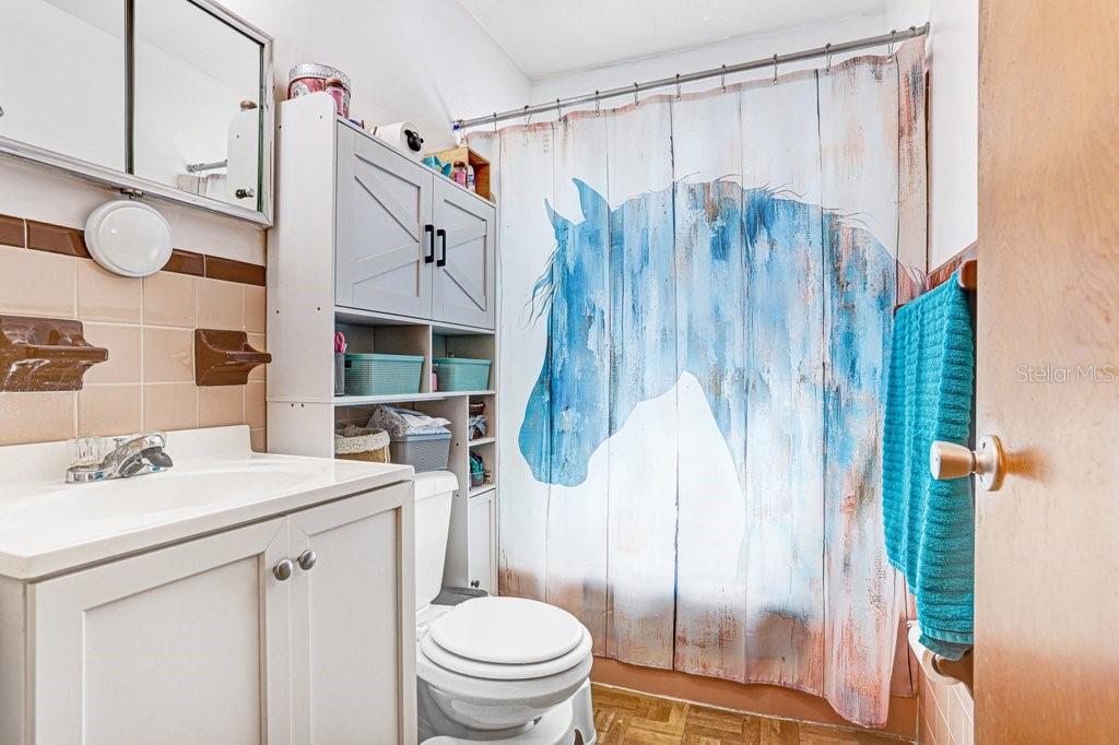 WORNS PARK - Residential