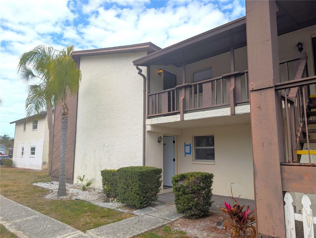 Photo of 5521 Bay Boulevard #201, Port Richey, FL 34668 (MLS # O6386941)