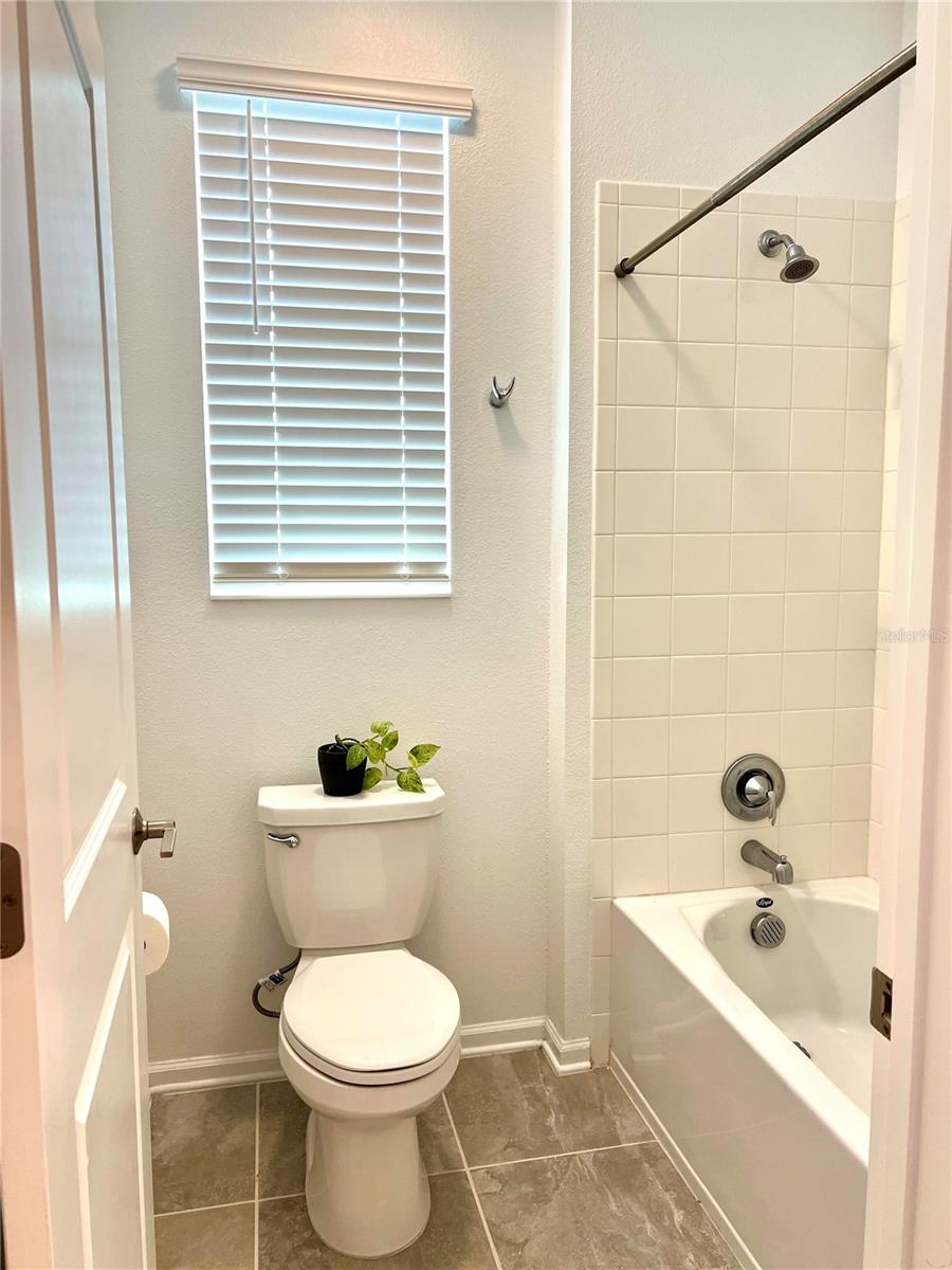 TOHOQUA PH 2 - Residential Lease