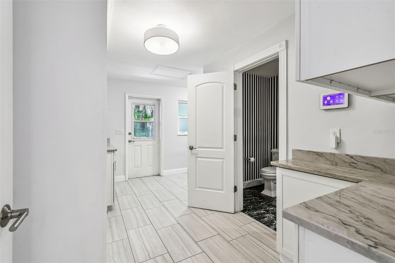 HOWARD ESTATES - Residential