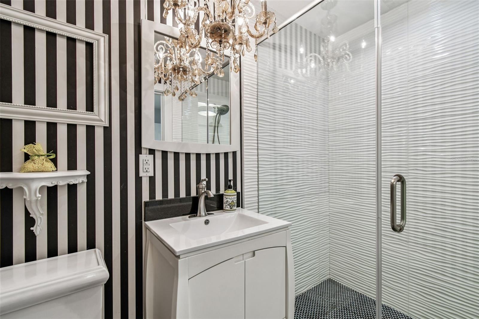 HOWARD ESTATES - Residential