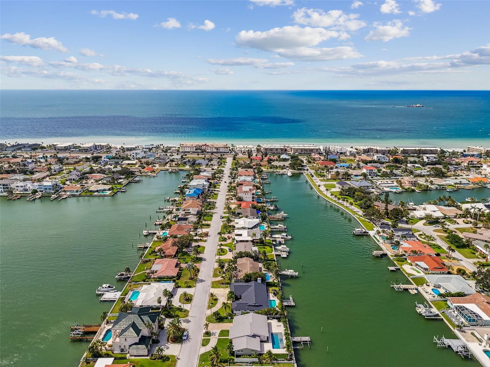 HOWARD ESTATES - Residential