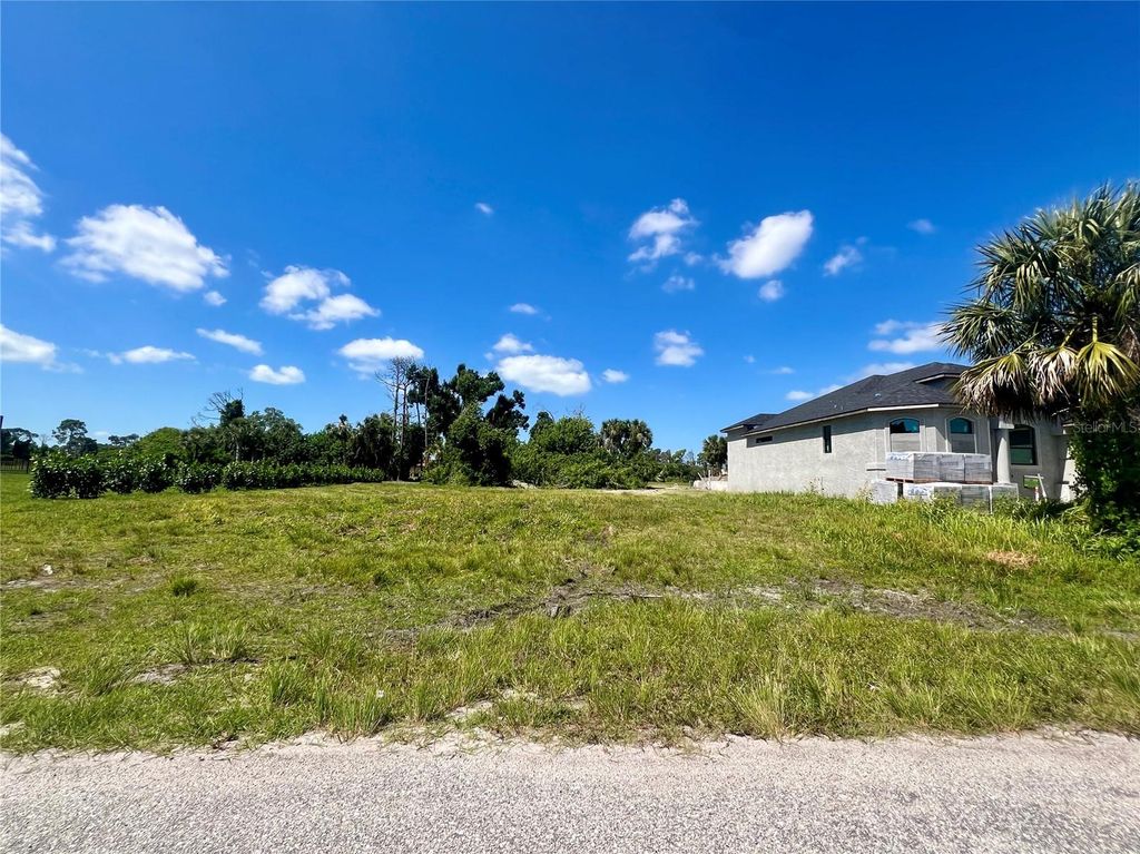 Photo of 60 Pine Valley Court, Rotonda West, FL 33947 (MLS # C7523737)