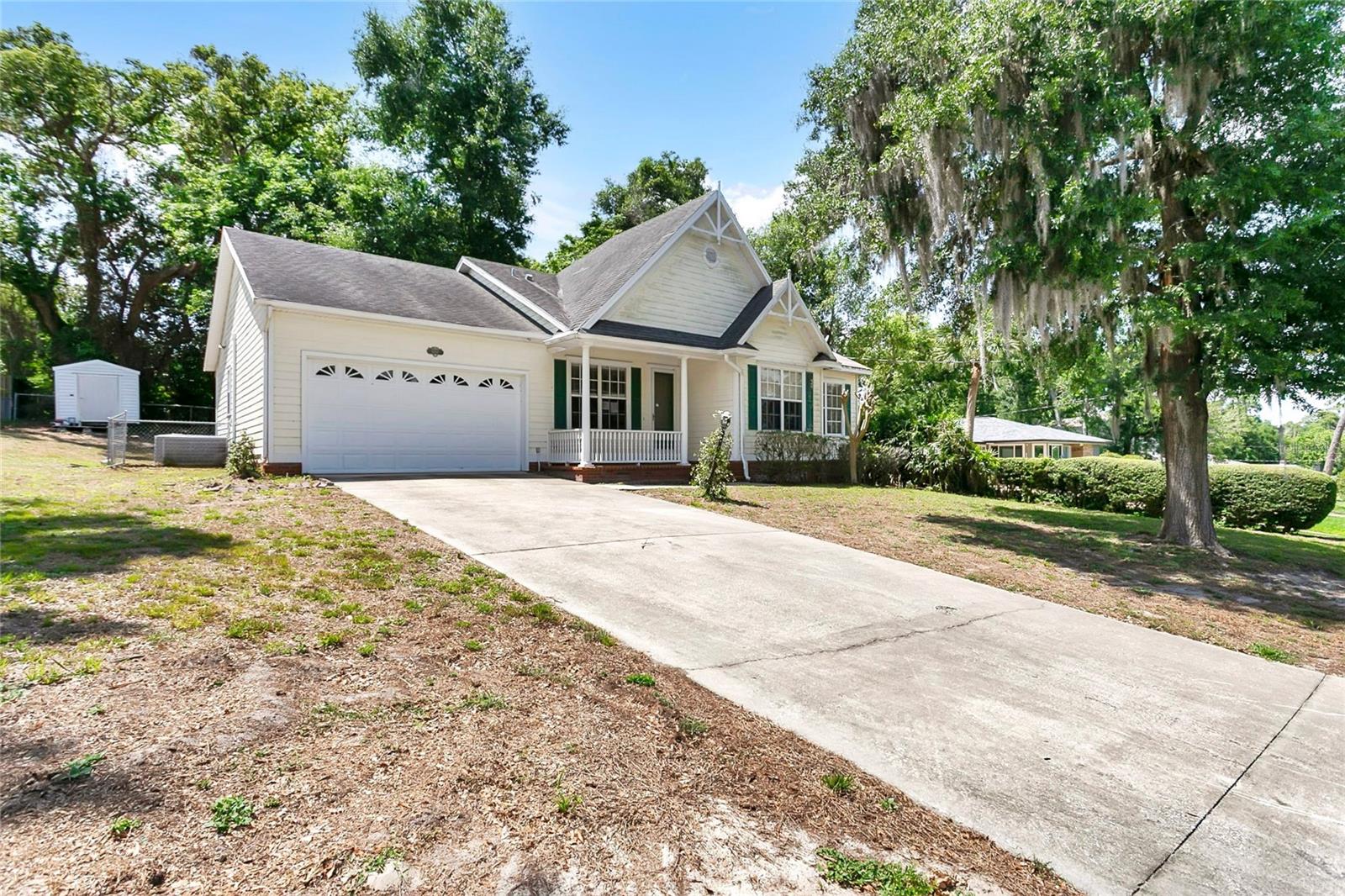 MOUNT DORA PINECREST SUB - Residential