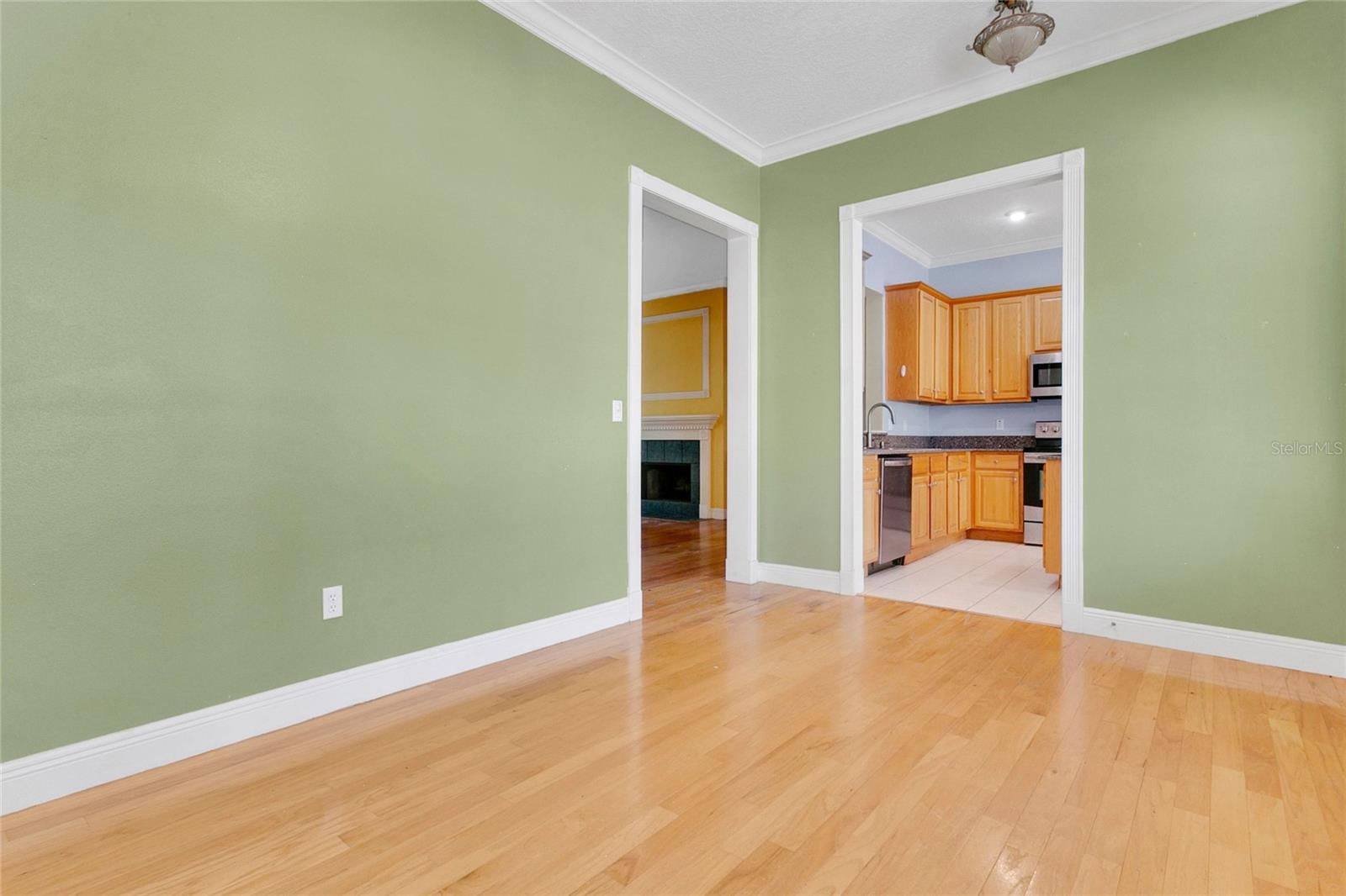 MOUNT DORA PINECREST SUB - Residential