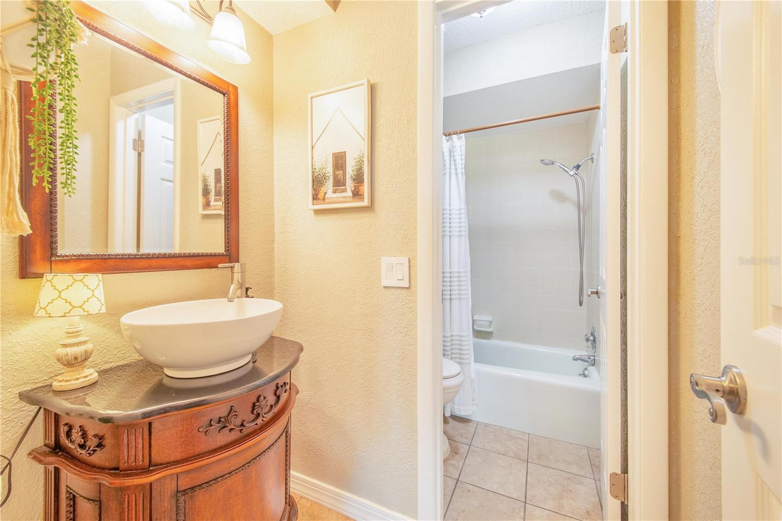 ELOISE WOODS LAKE MARIAM UNIT - Residential