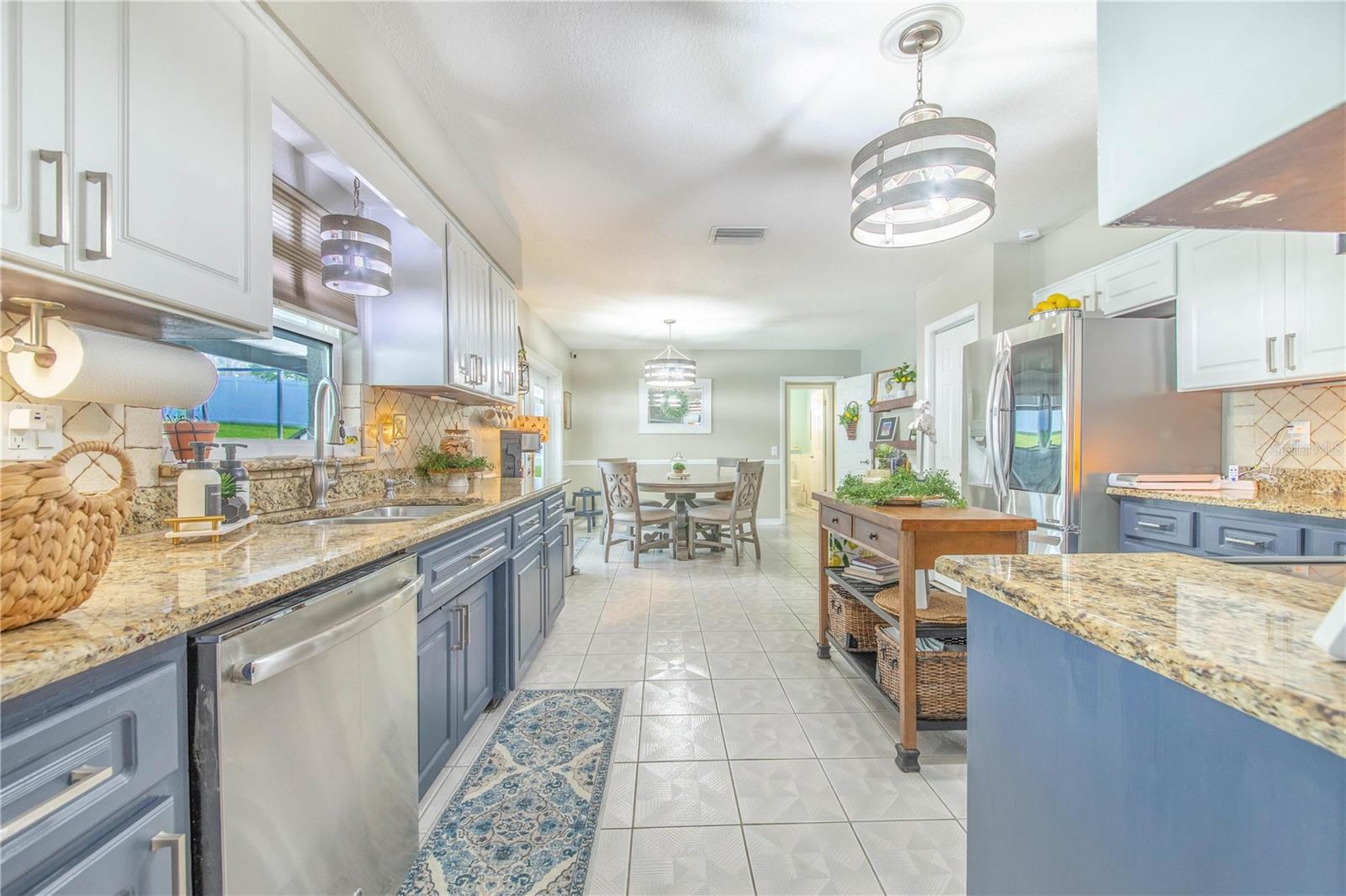 ELOISE WOODS LAKE MARIAM UNIT - Residential