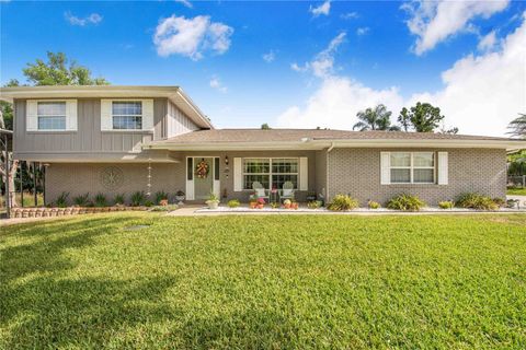 Photo of 20 Brevard Drive SE, Winter Haven, FL 33884 (MLS # L4961284)