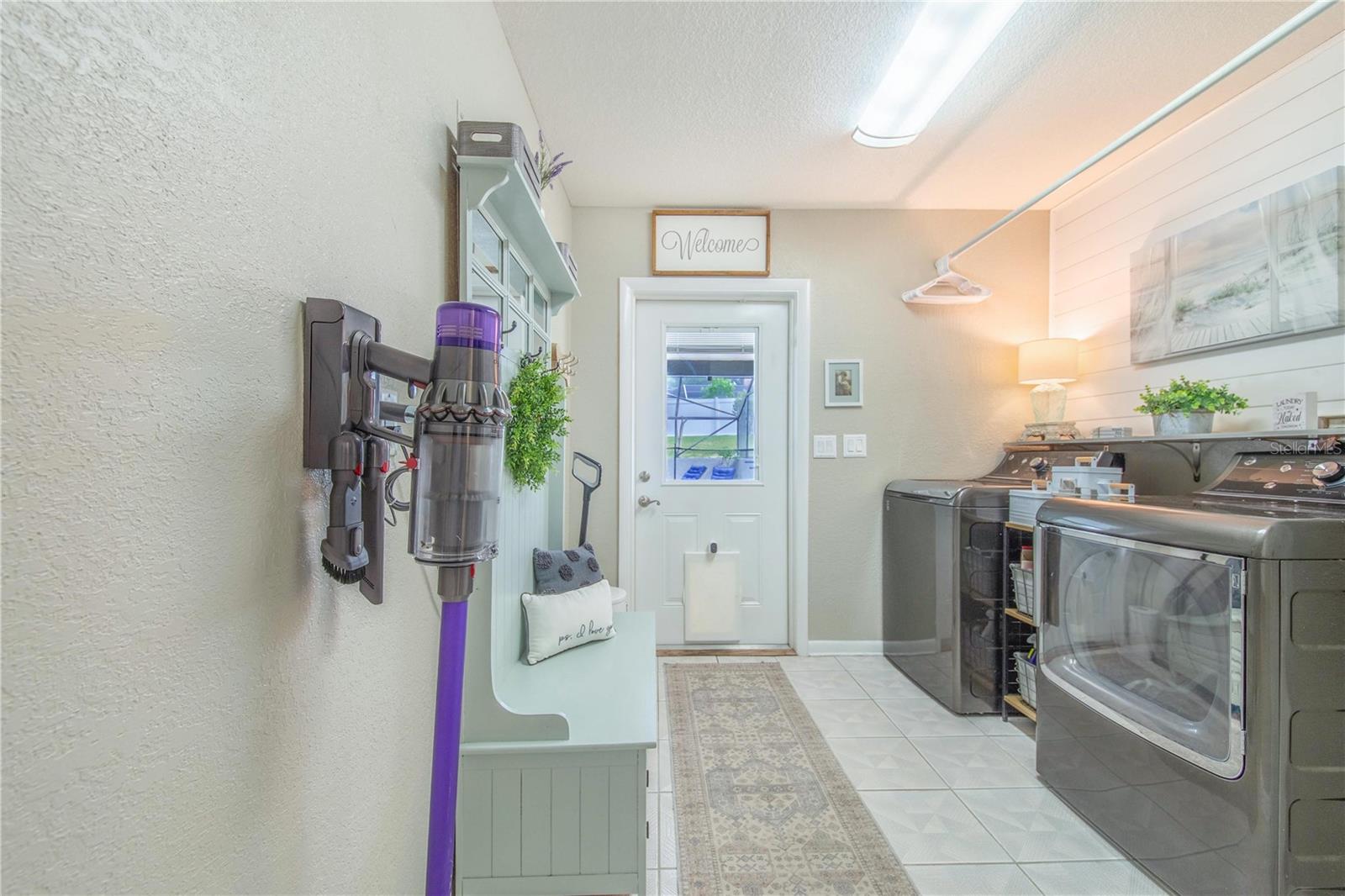 ELOISE WOODS LAKE MARIAM UNIT - Residential