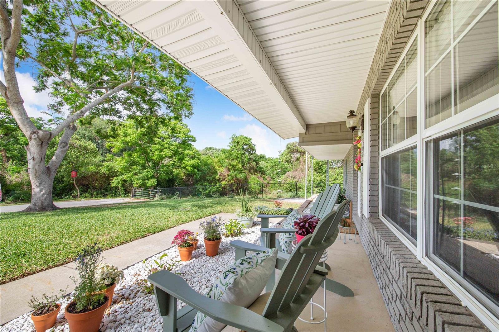 ELOISE WOODS LAKE MARIAM UNIT - Residential