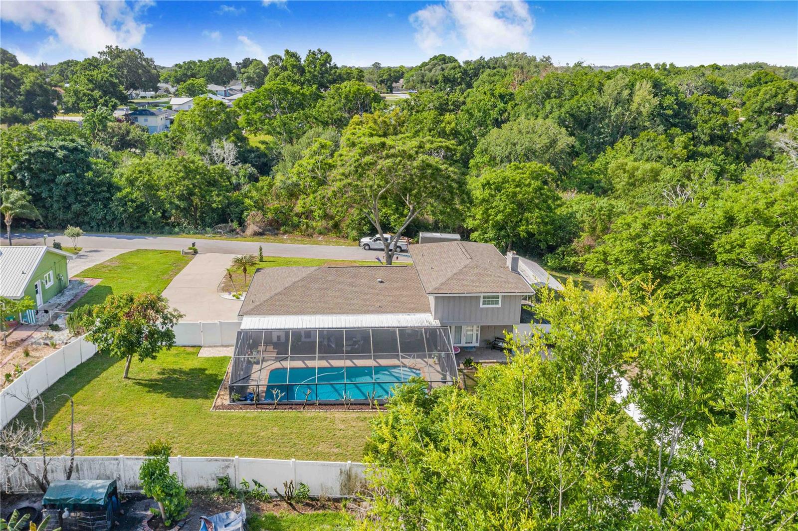 ELOISE WOODS LAKE MARIAM UNIT - Residential