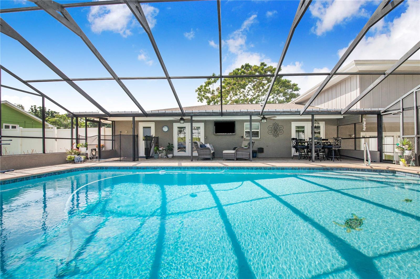 ELOISE WOODS LAKE MARIAM UNIT - Residential