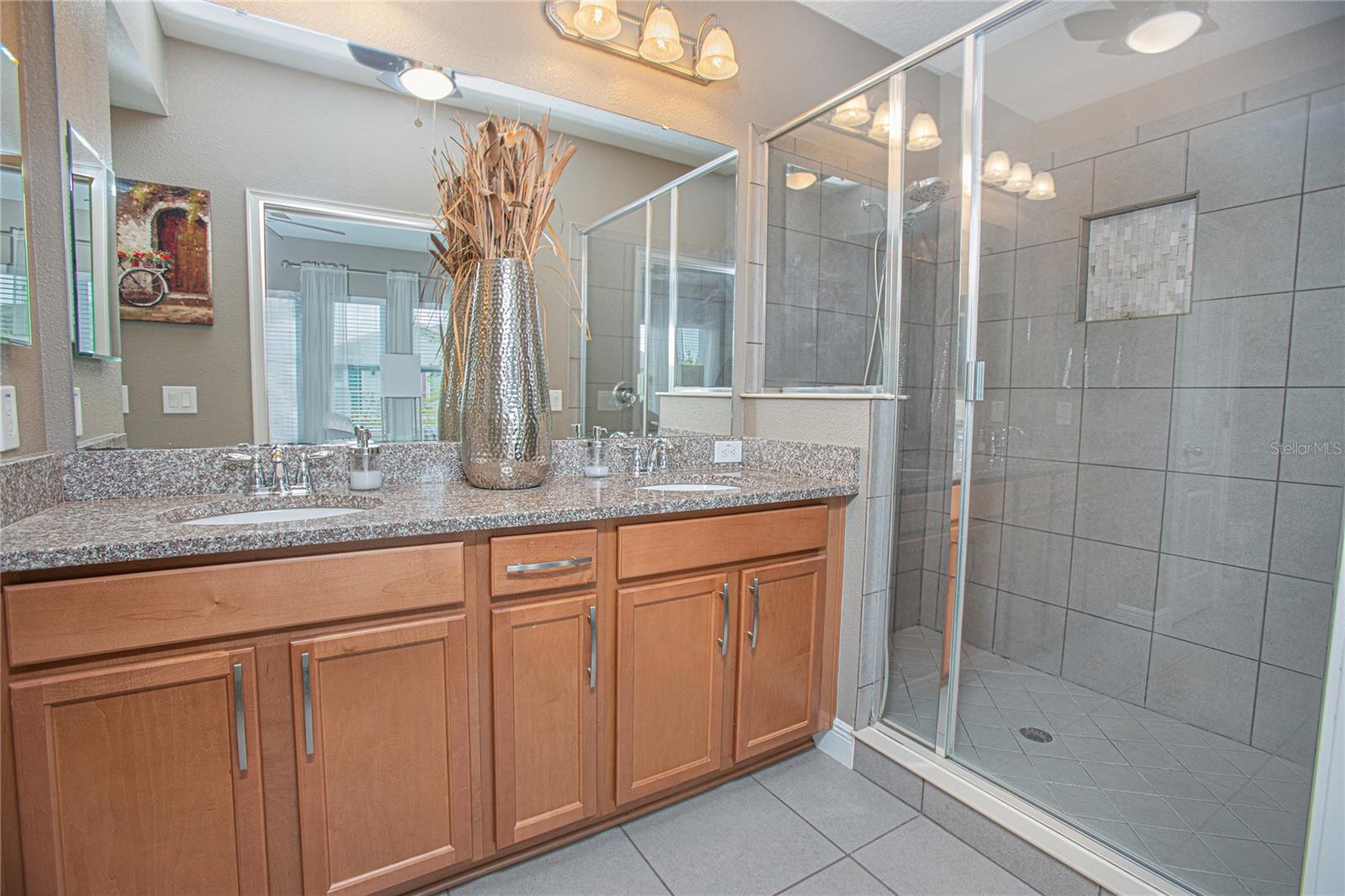 LAUREATE PARK - Residential