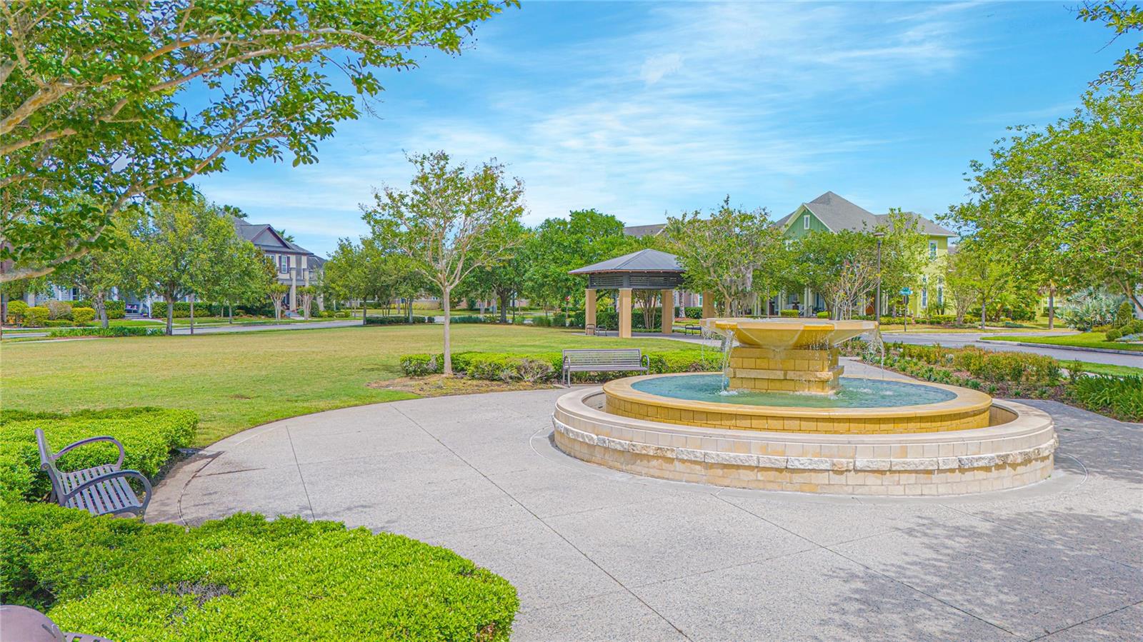 LAUREATE PARK - Residential