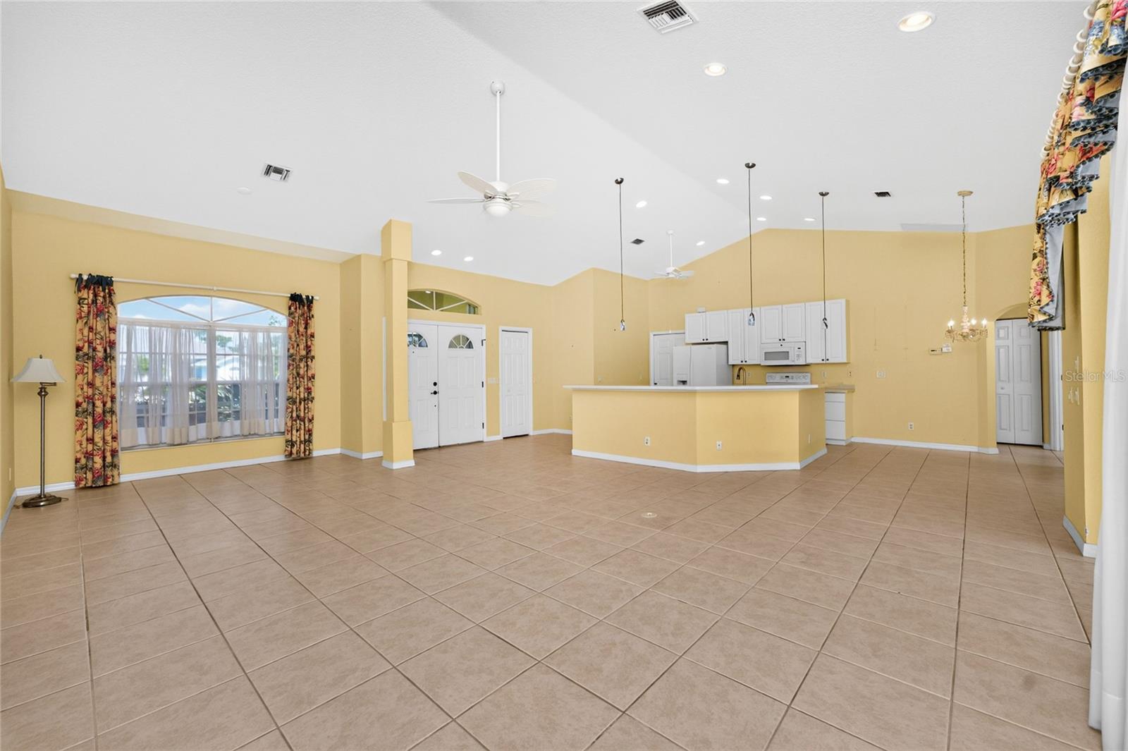 225 FAIRWAY ROAD