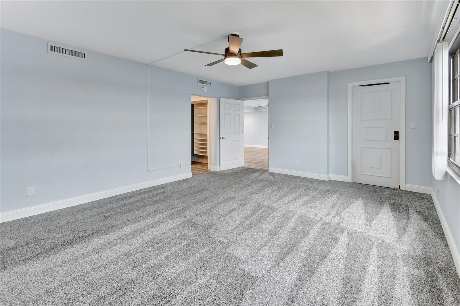 MARINA POINT PH 01 CONDO - Residential