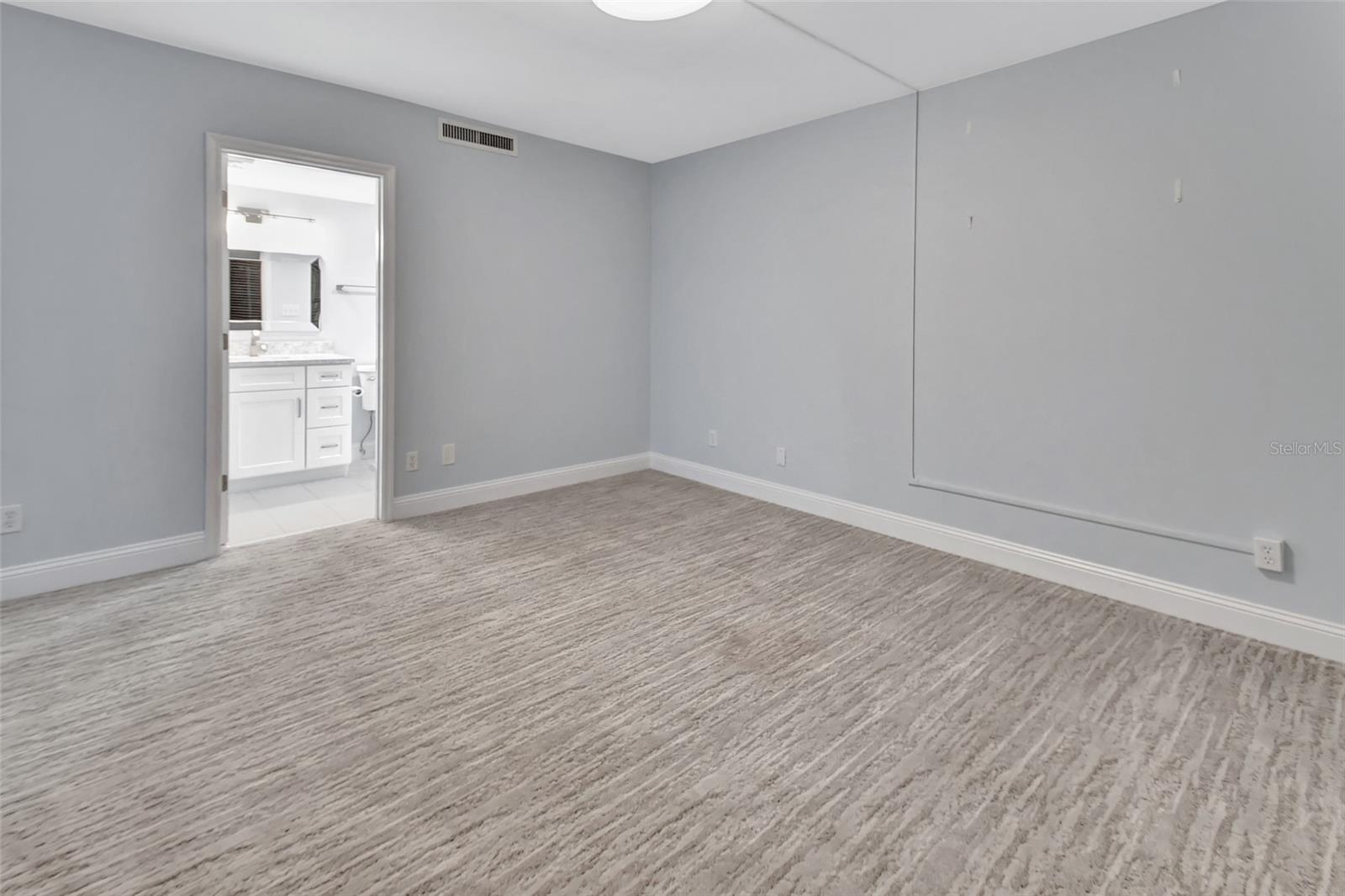 MARINA POINT PH 01 CONDO - Residential