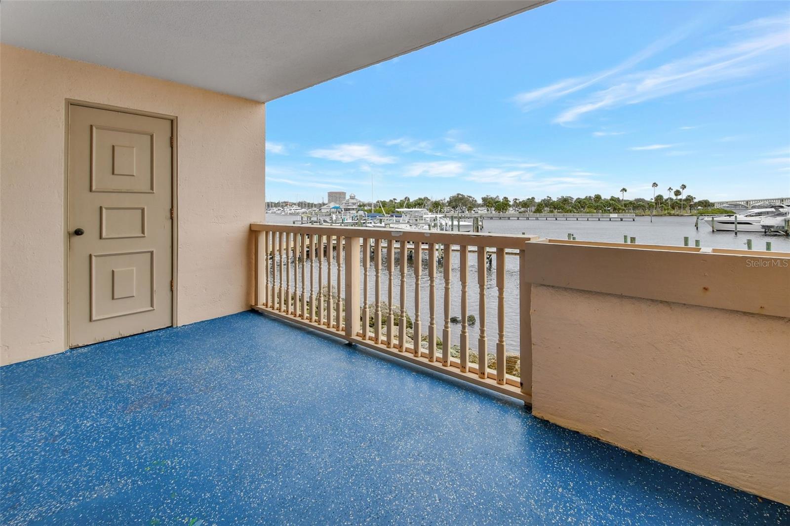 MARINA POINT PH 01 CONDO - Residential