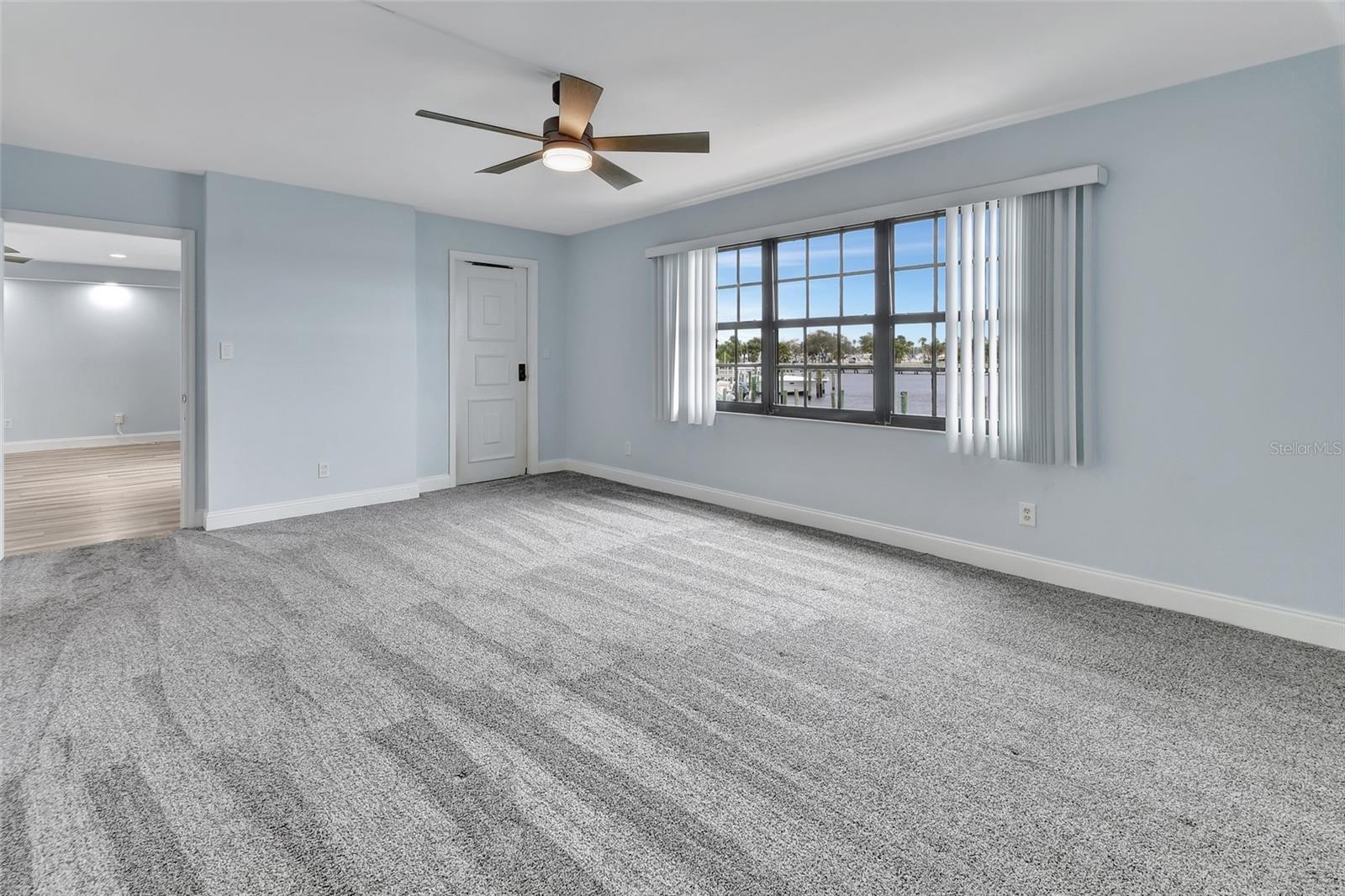 MARINA POINT PH 01 CONDO - Residential