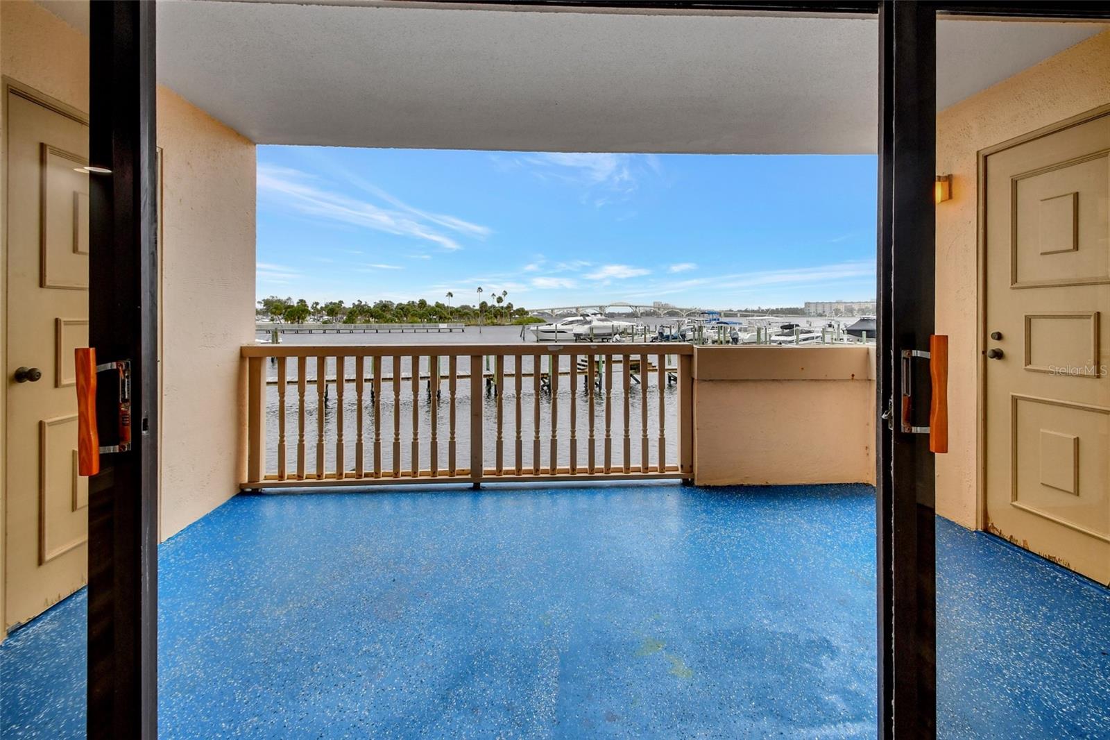 MARINA POINT PH 01 CONDO - Residential