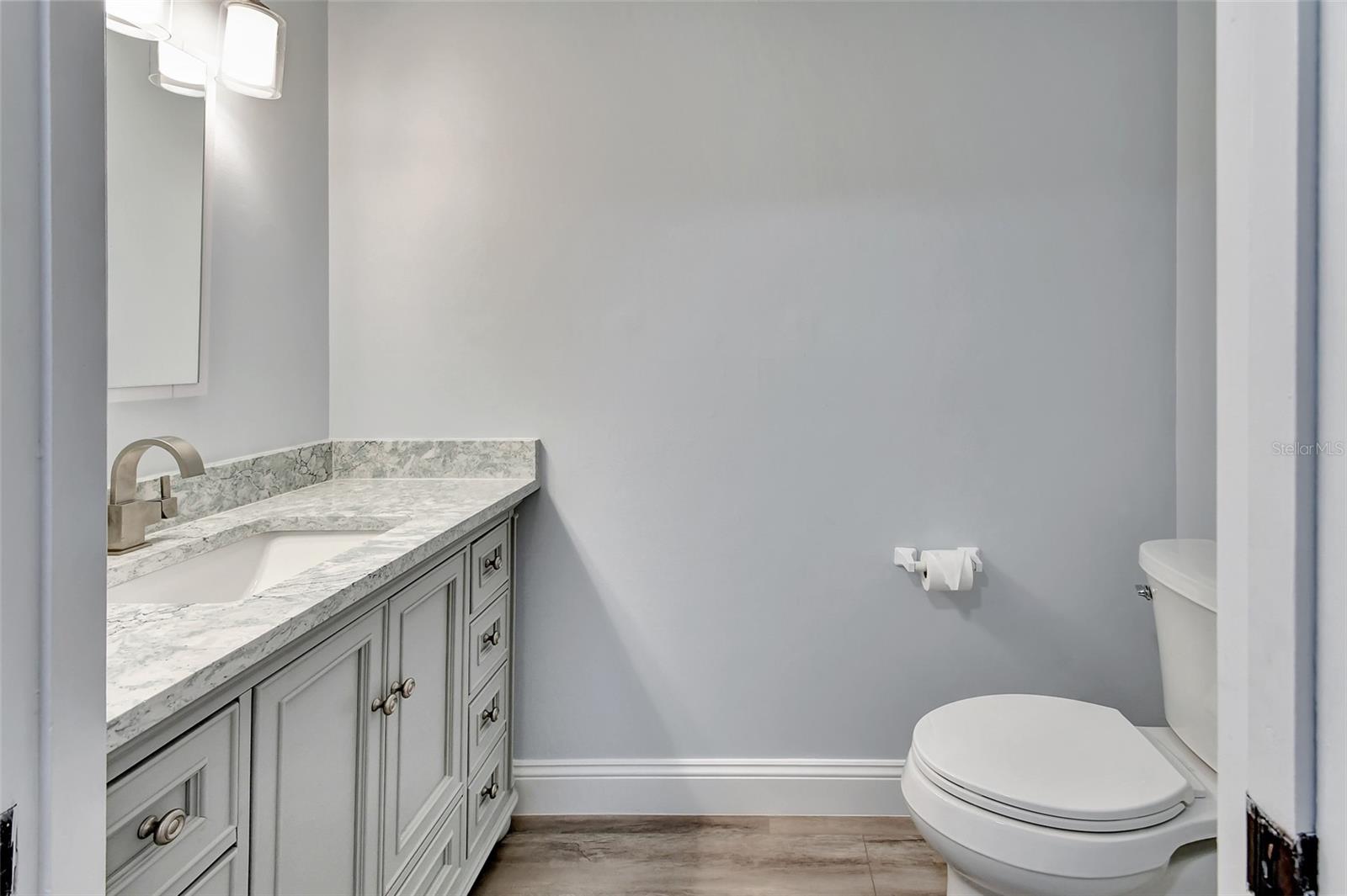 MARINA POINT PH 01 CONDO - Residential