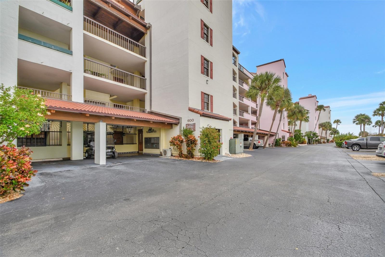 MARINA POINT PH 01 CONDO - Residential