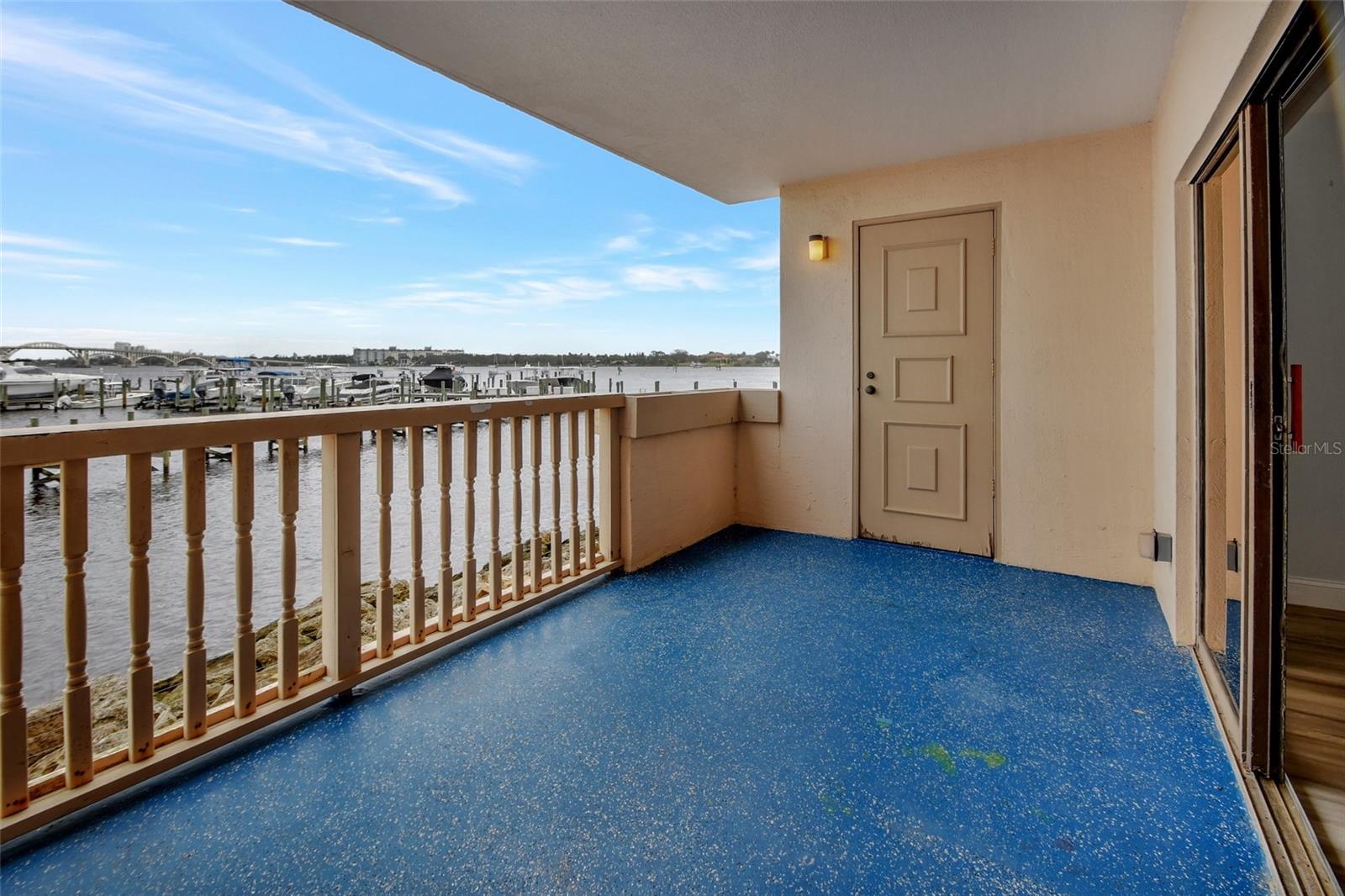 MARINA POINT PH 01 CONDO - Residential