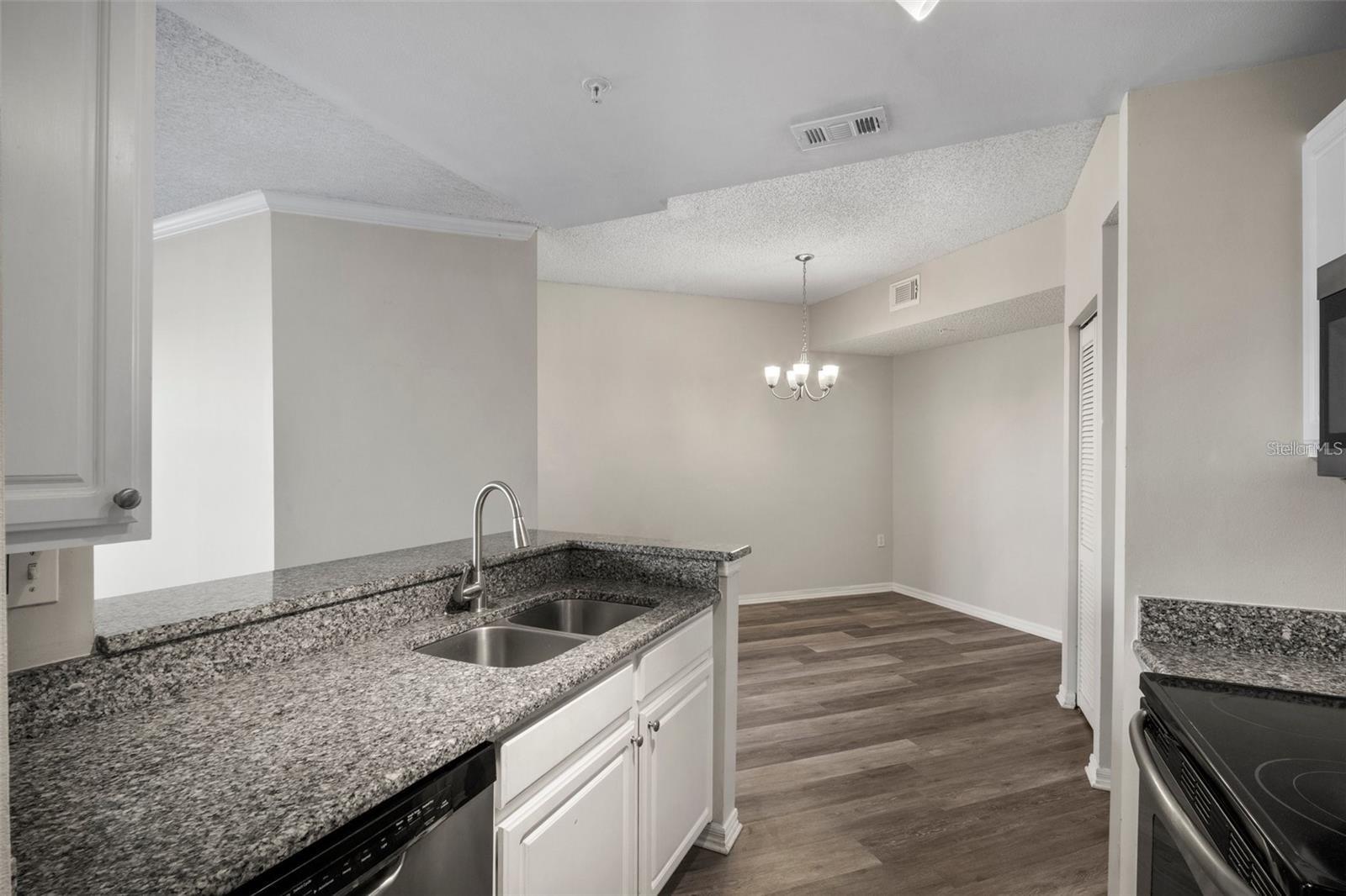 LAS PALMAS OF SARASOTA - Residential