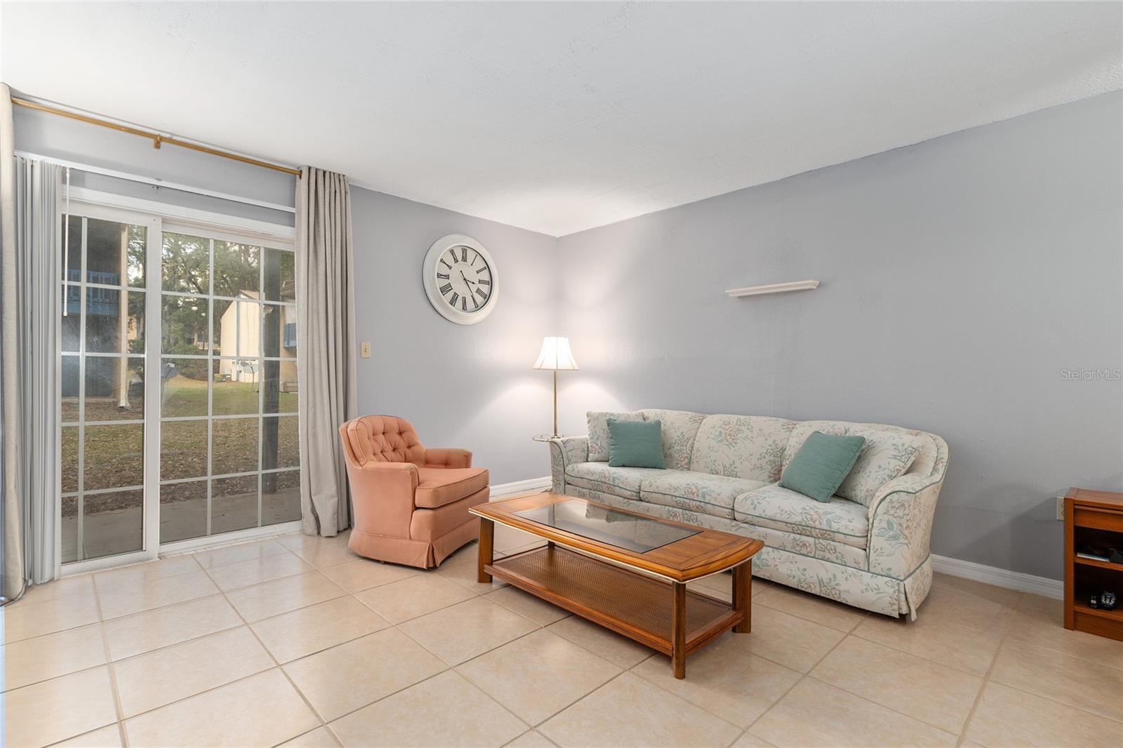 2811 SW ARCHER ROAD V187