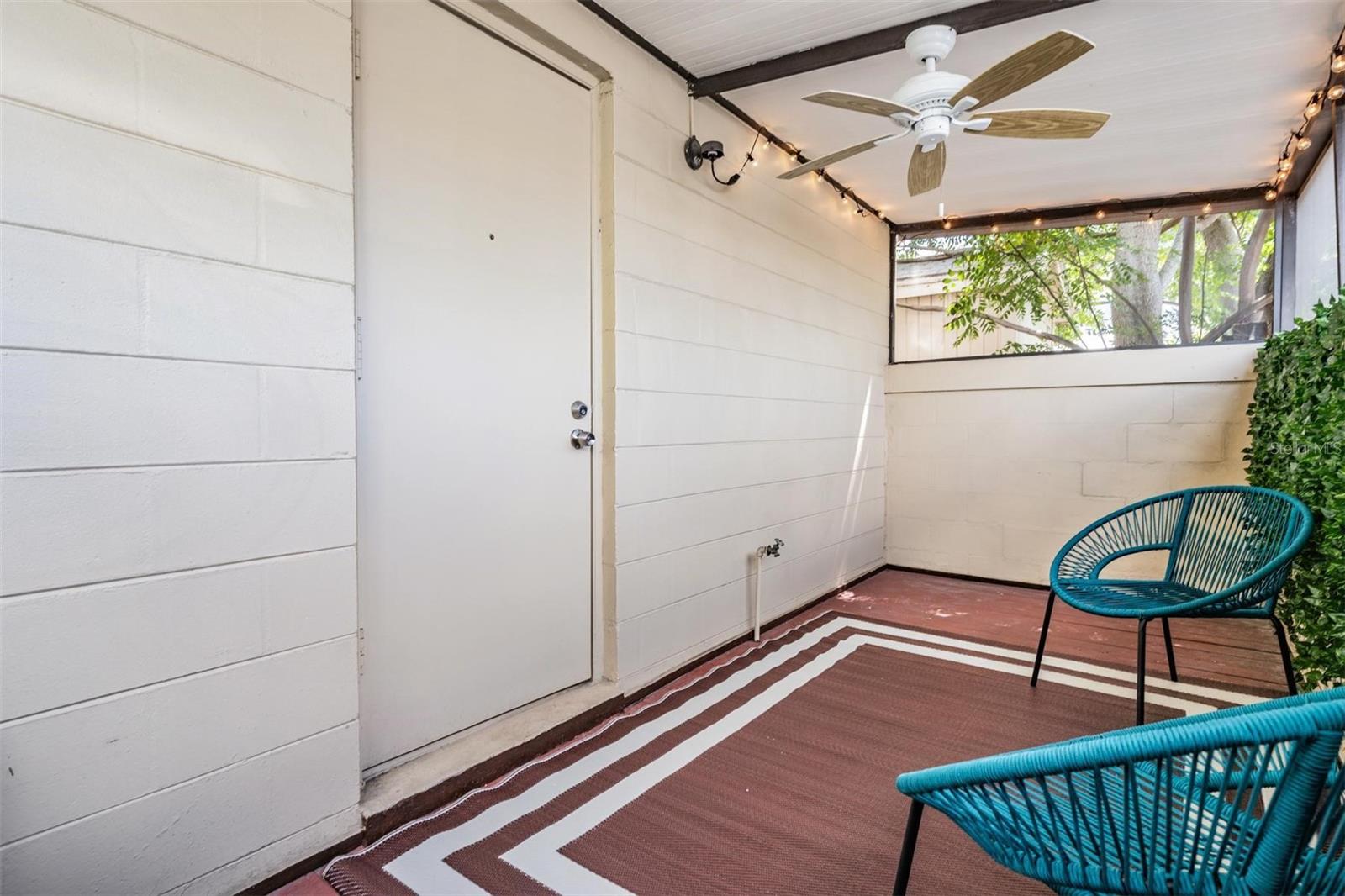 LA VENTURA A CONDO - Residential Lease