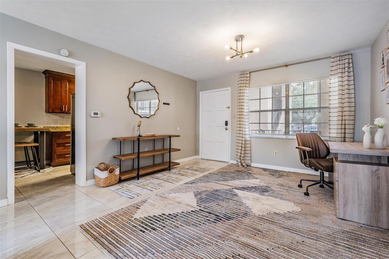 LA VENTURA A CONDO - Residential Lease