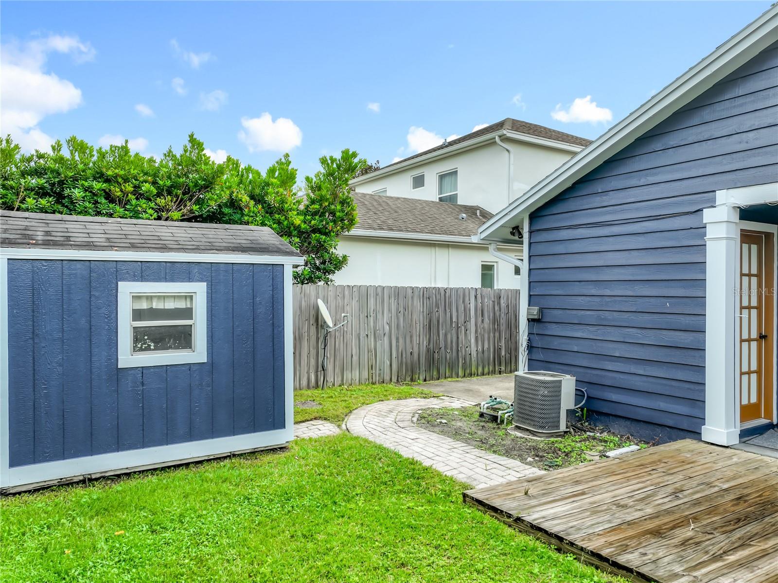 LAKE KNOWLES TERRACE - Residential Lease