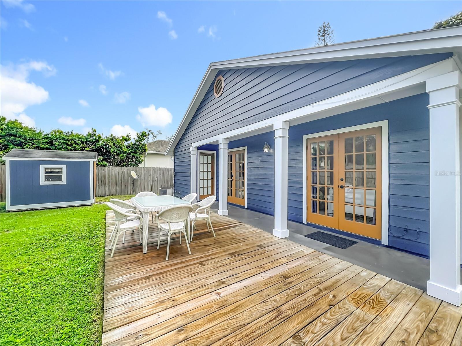 LAKE KNOWLES TERRACE - Residential Lease