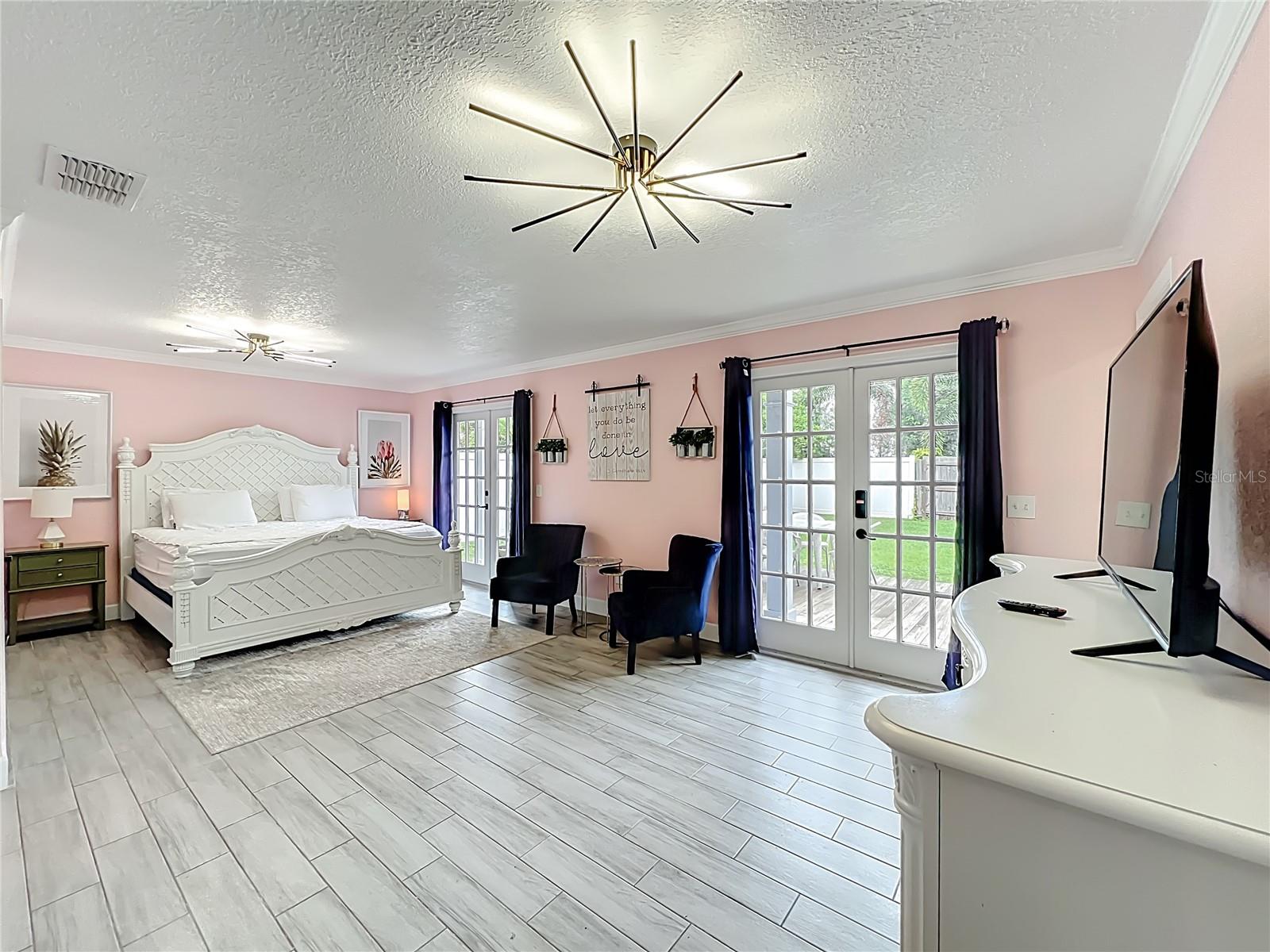 LAKE KNOWLES TERRACE - Residential Lease