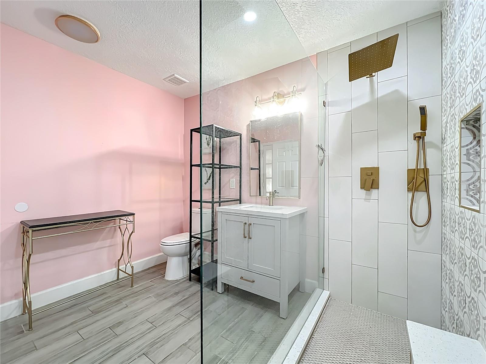 LAKE KNOWLES TERRACE - Residential Lease