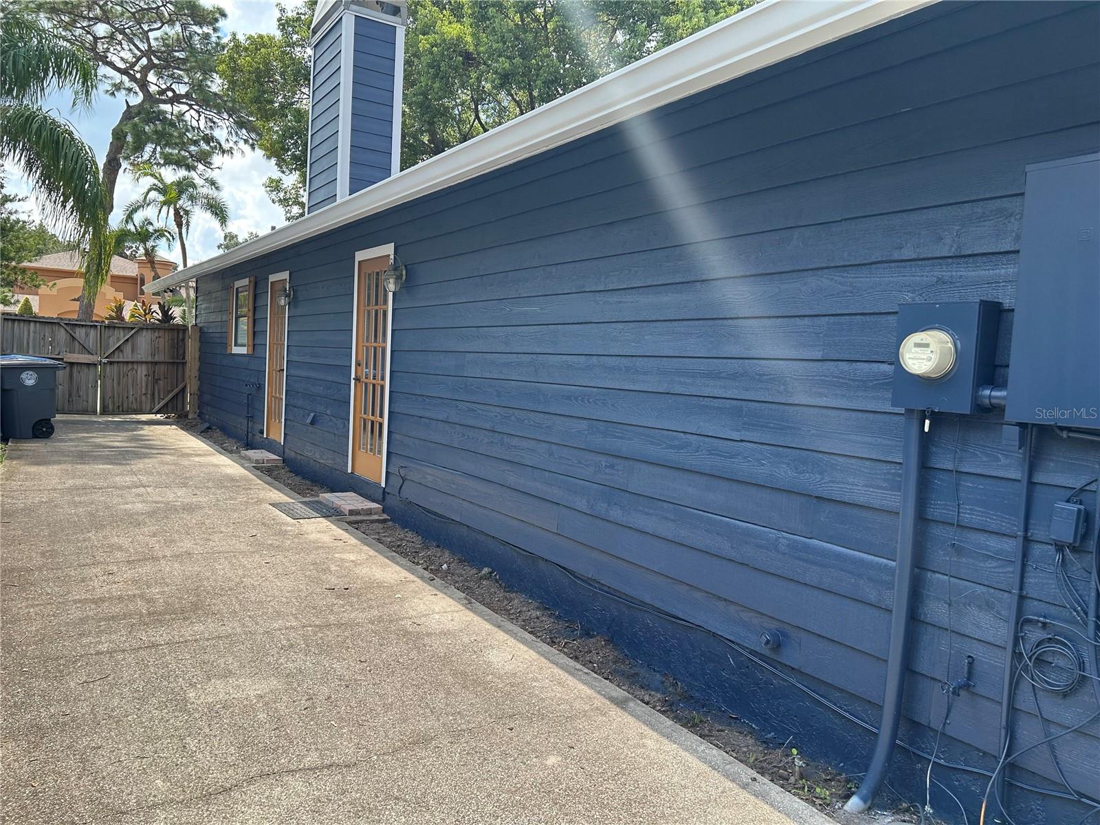 LAKE KNOWLES TERRACE - Residential Lease