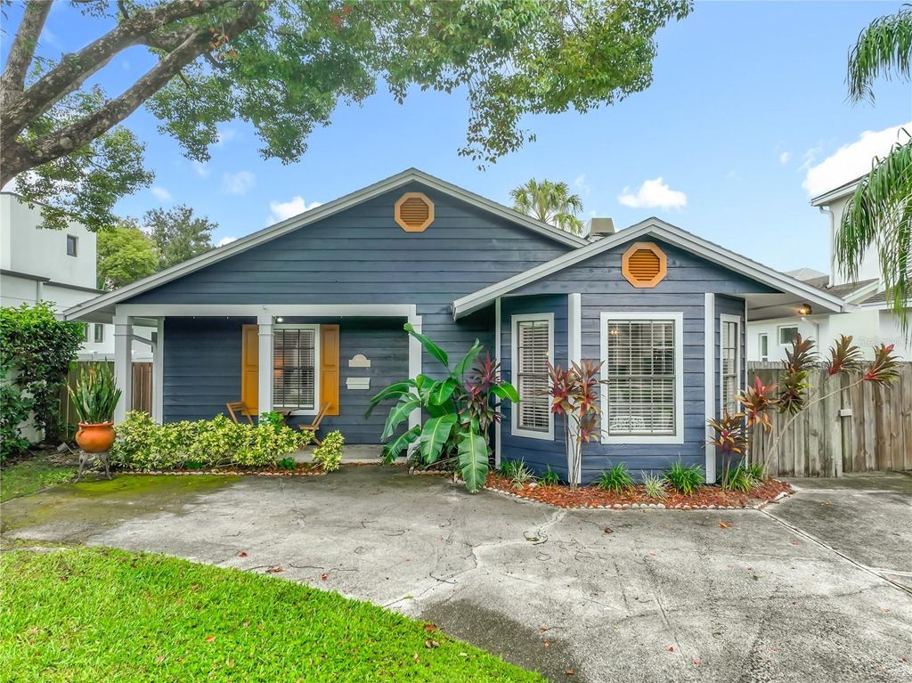 Photo of 1681 Walnut Avenue, Winter Park, FL 32789 (MLS # O6329646)