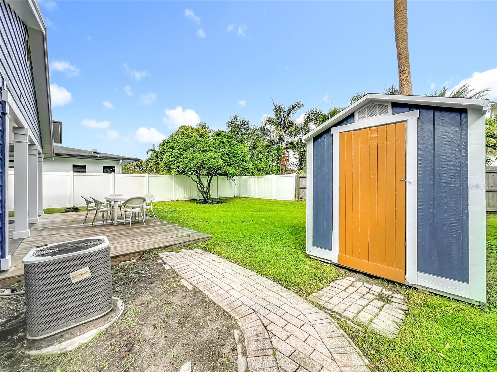 LAKE KNOWLES TERRACE - Residential Lease