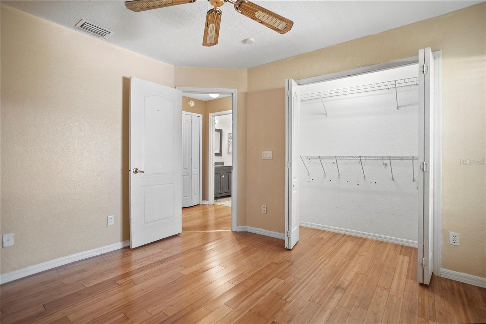 HUCKLEBERRY FIELDS N 4 - Residential